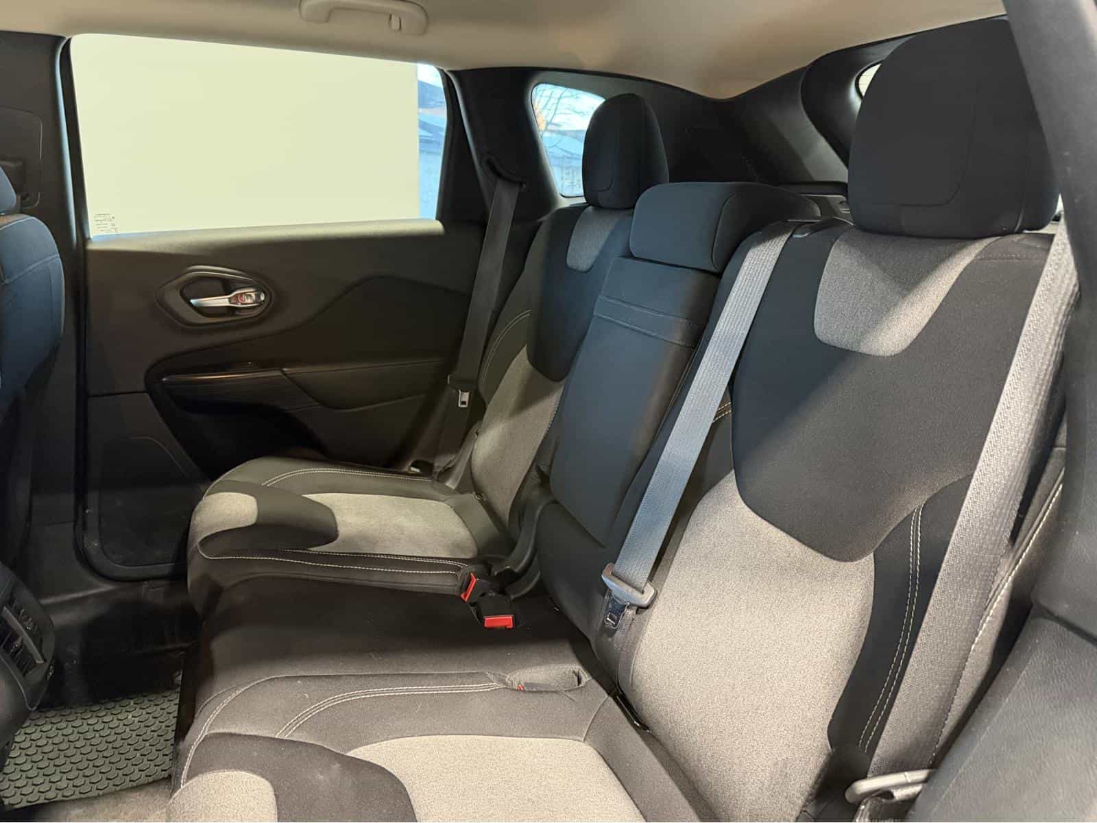 Image 9 Jeep Cherokee North 2014