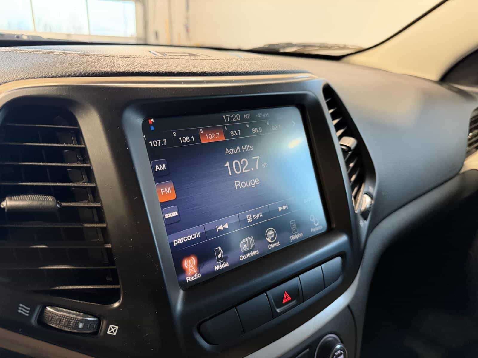 Image 16 Jeep Cherokee North 2014