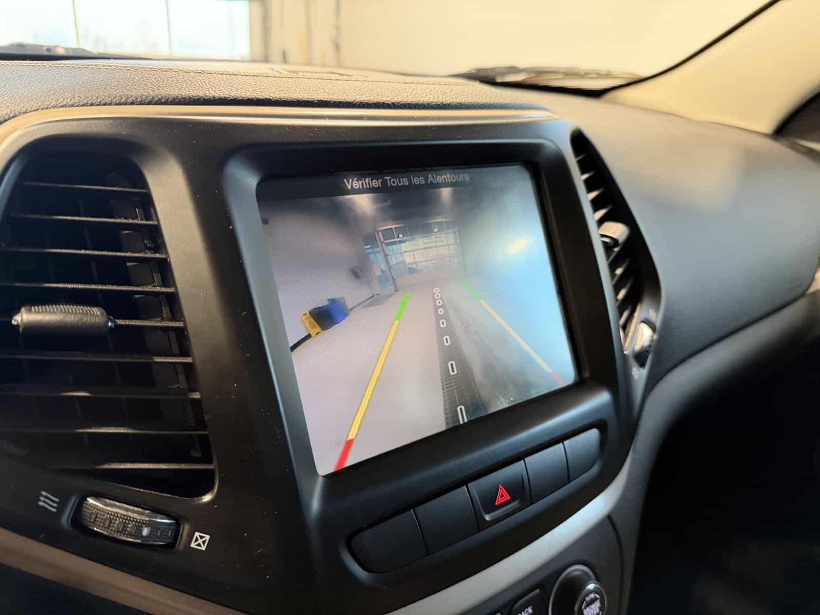 Image 18 Jeep Cherokee North 2014