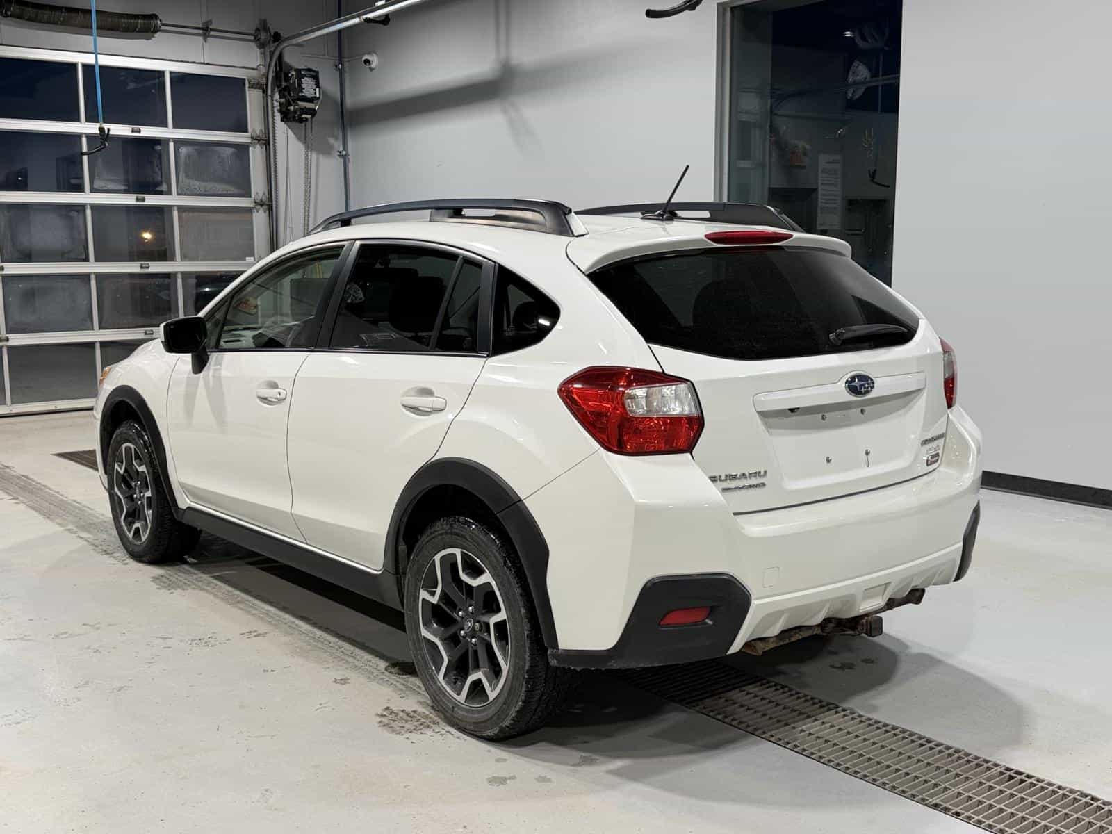 Image 4 Subaru Crosstrek Touring 2017