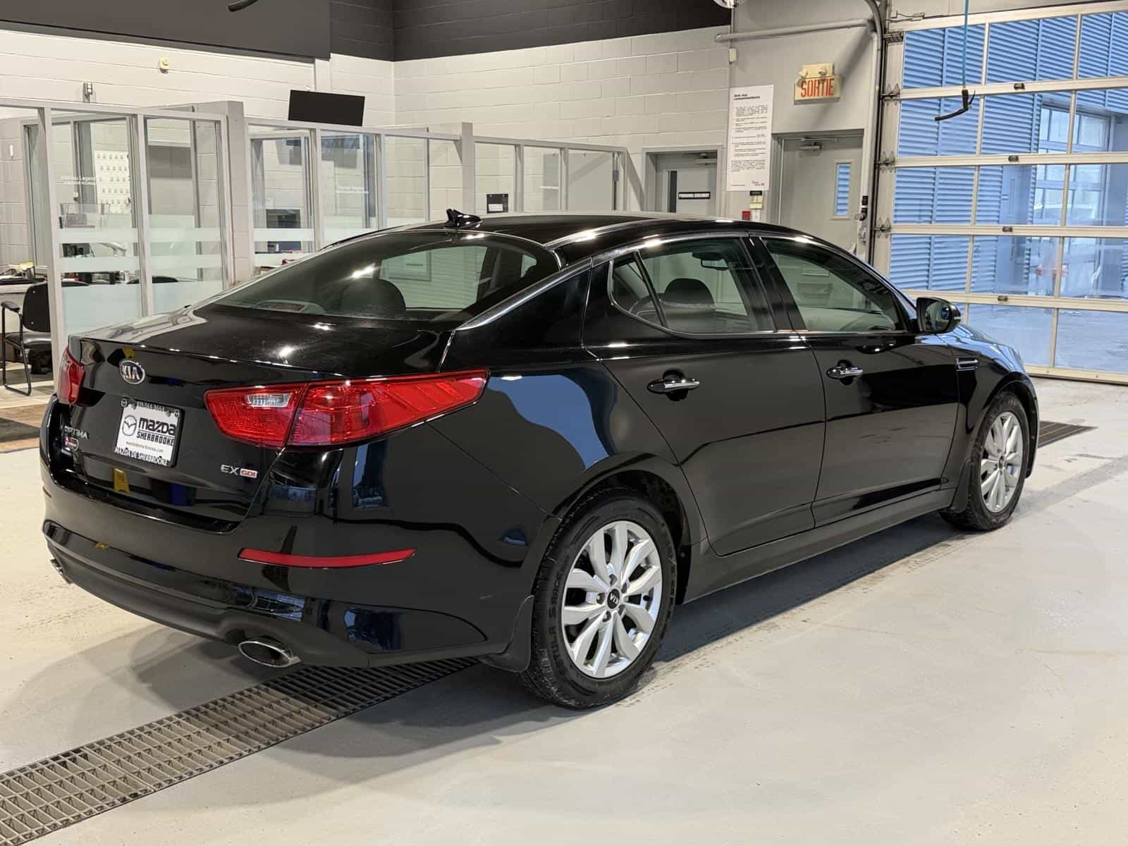 2015 Kia Optima EX - Image 6