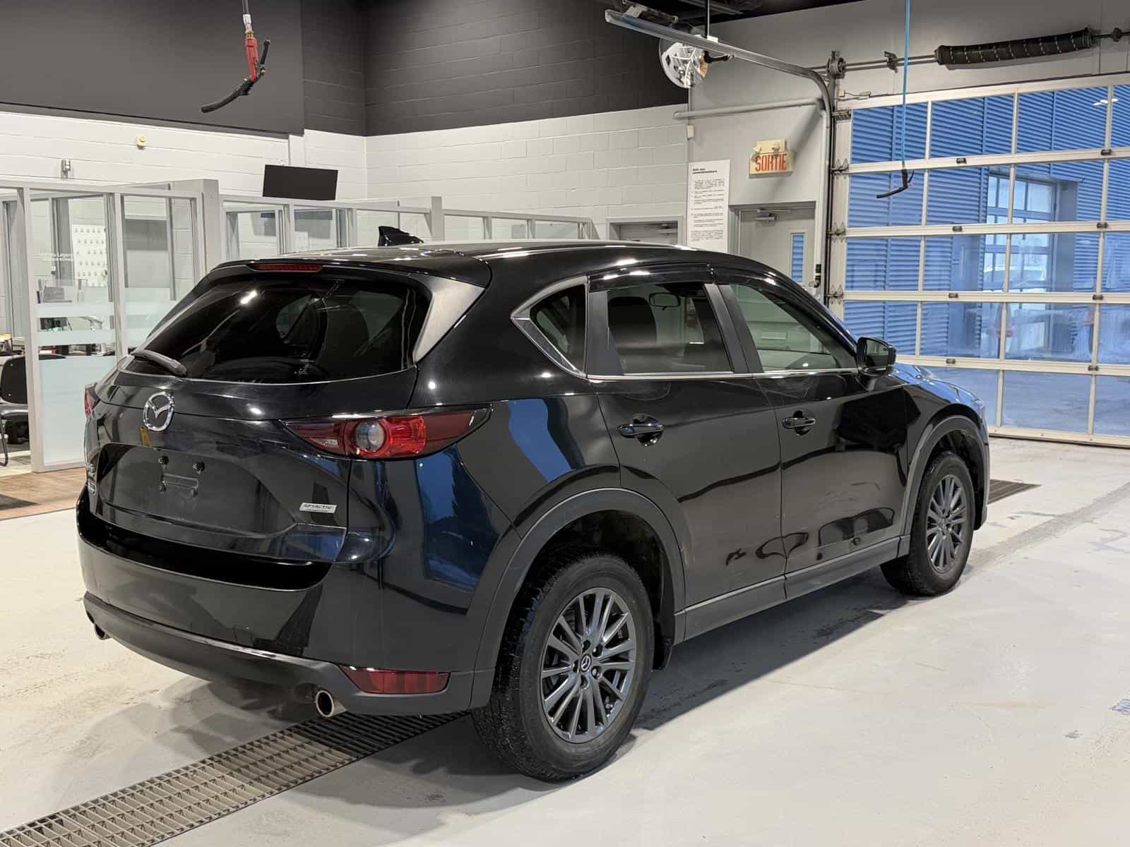 2019 Mazda CX-5 GX - Image 6