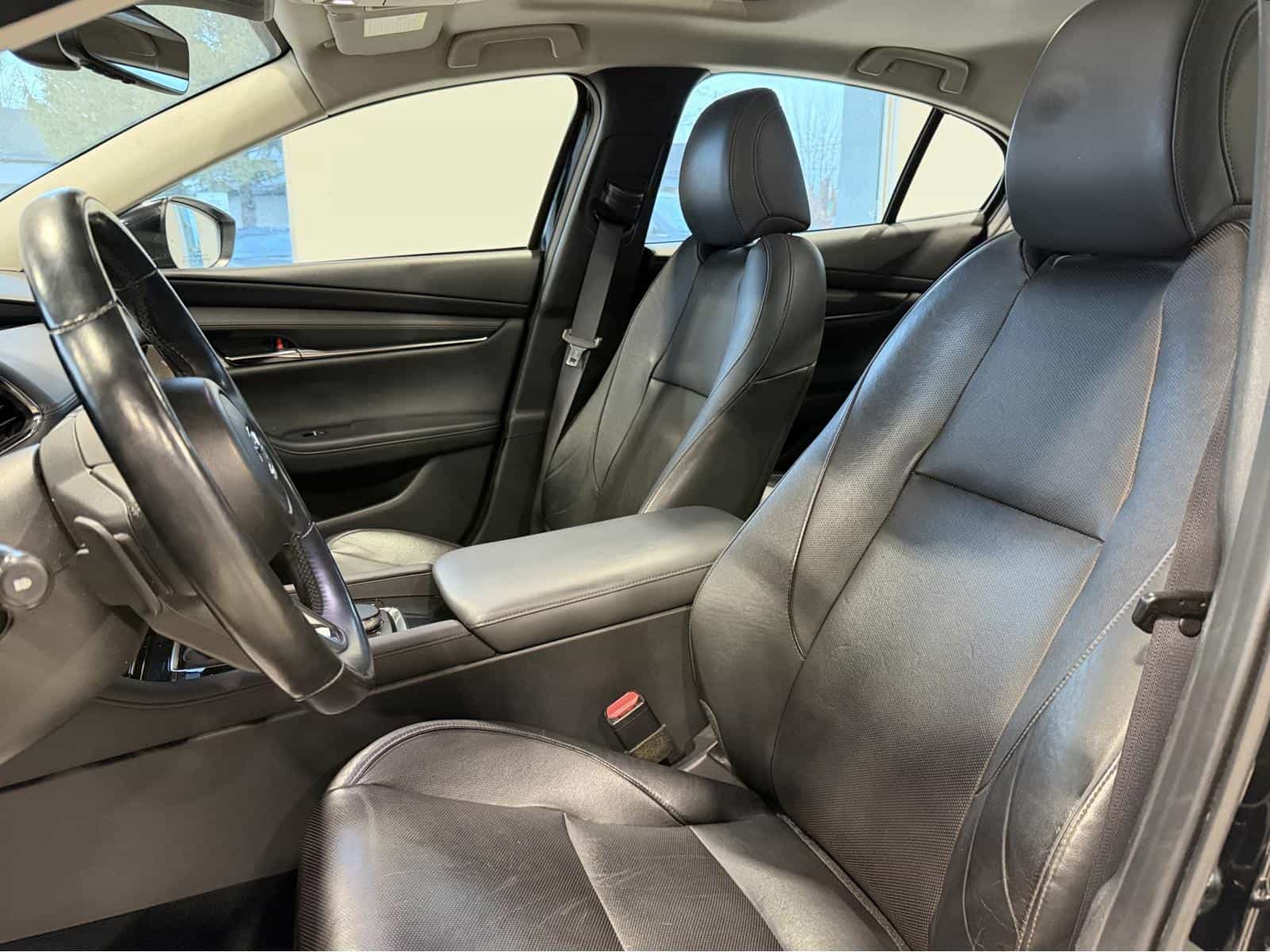 Image 10 Mazda Mazda3 GT 2019