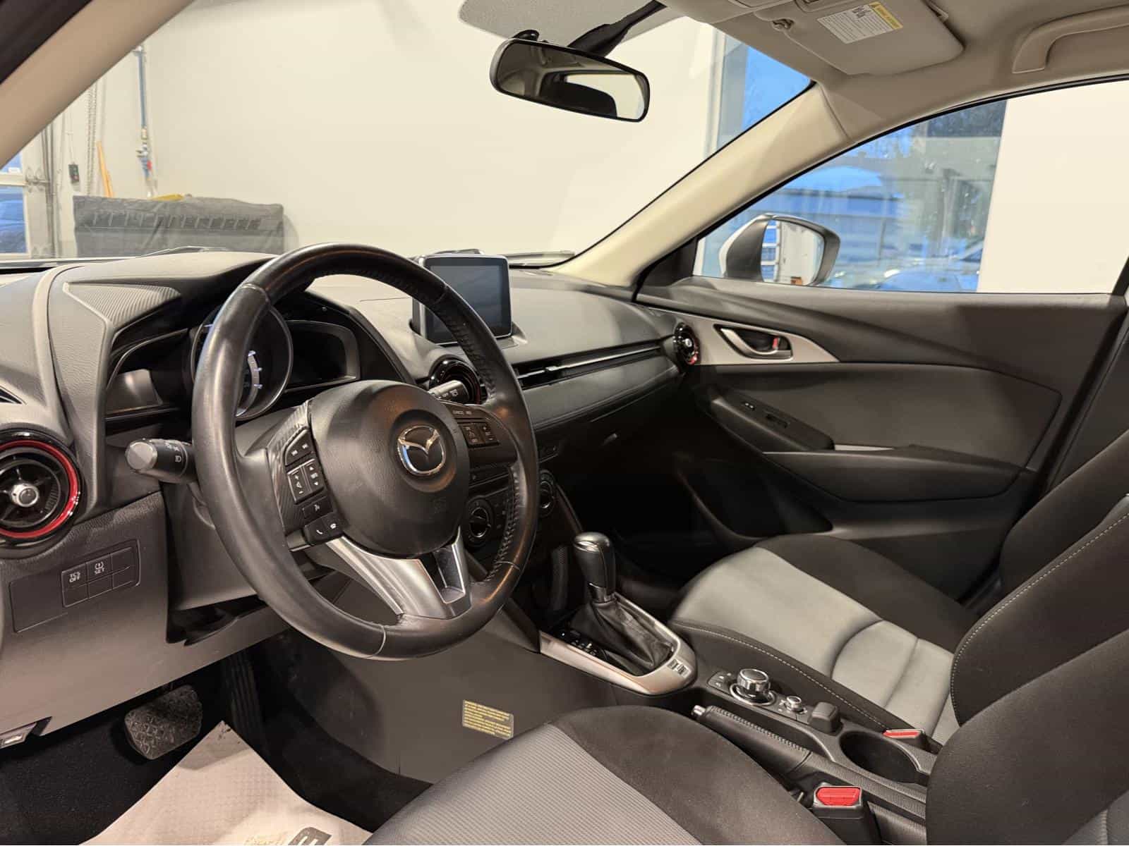 2017 Mazda CX-3 GS - Image 11