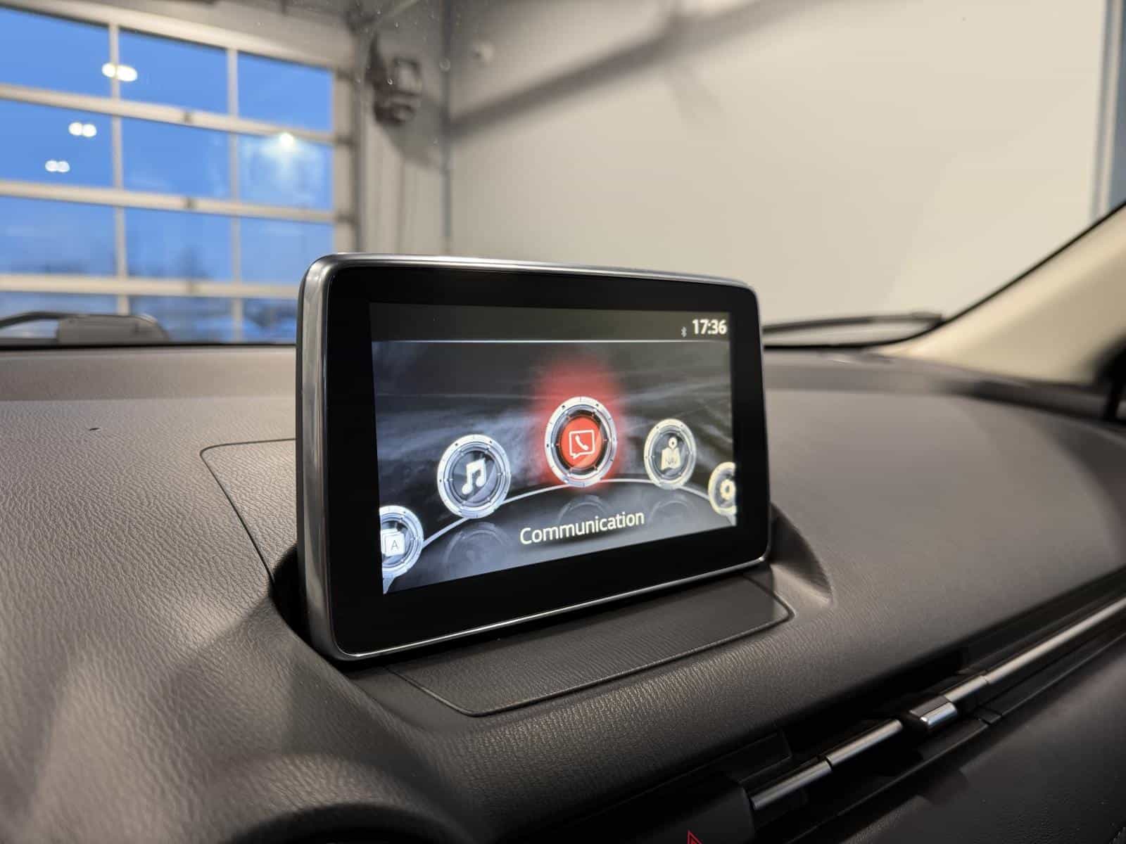 2017 Mazda CX-3 GS - Image 16