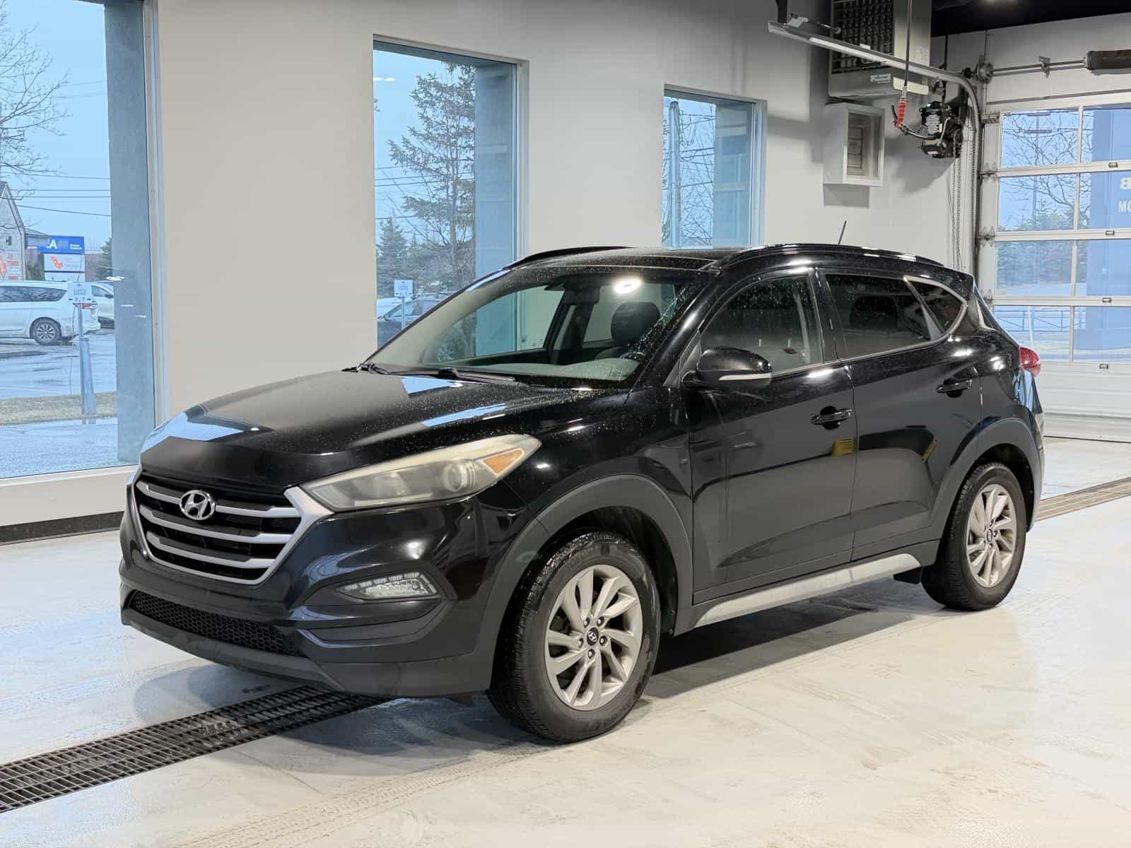 2017 Hyundai Tucson SE 2.0L - Image 1