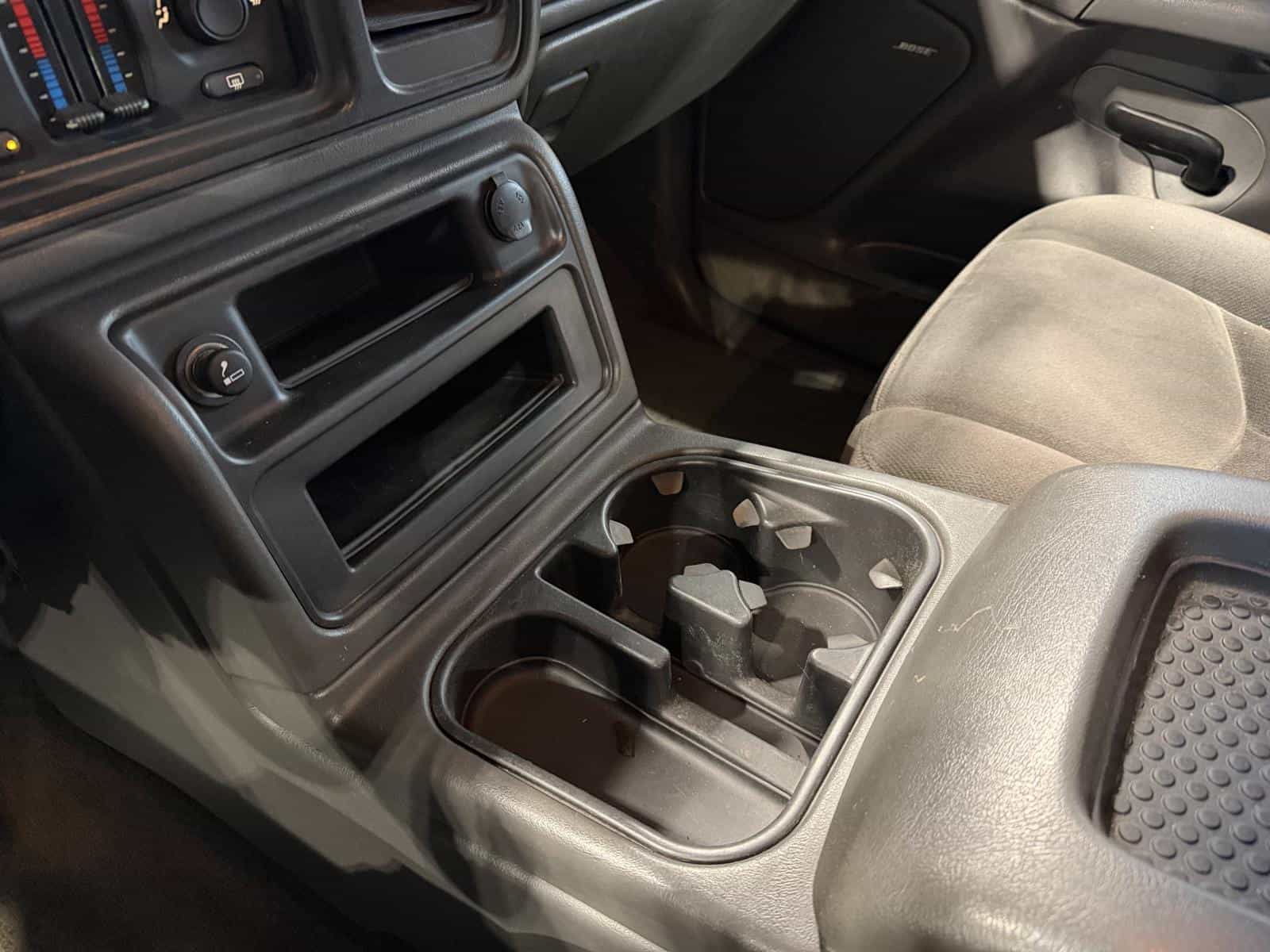 2005 GMC Sierra 1500 SLE - Image 14