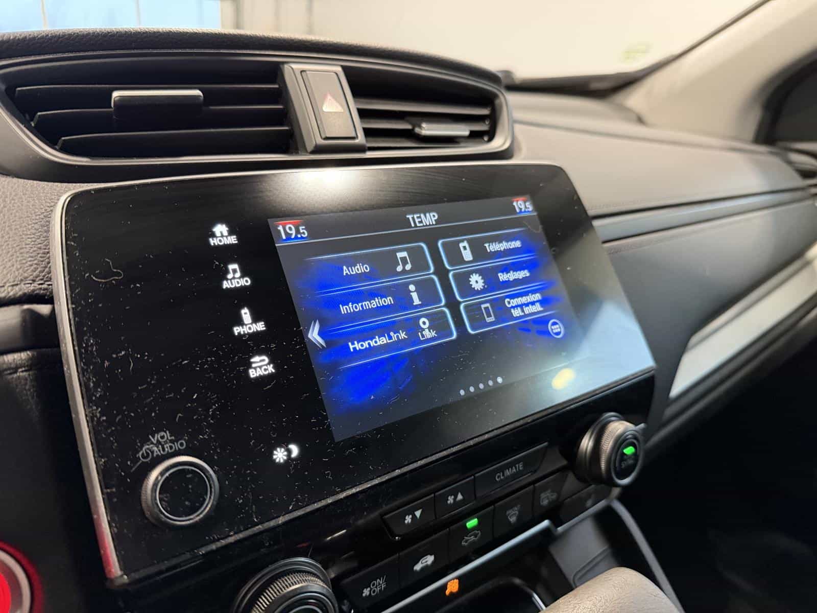 2017 Honda CR-V LX - Image 14