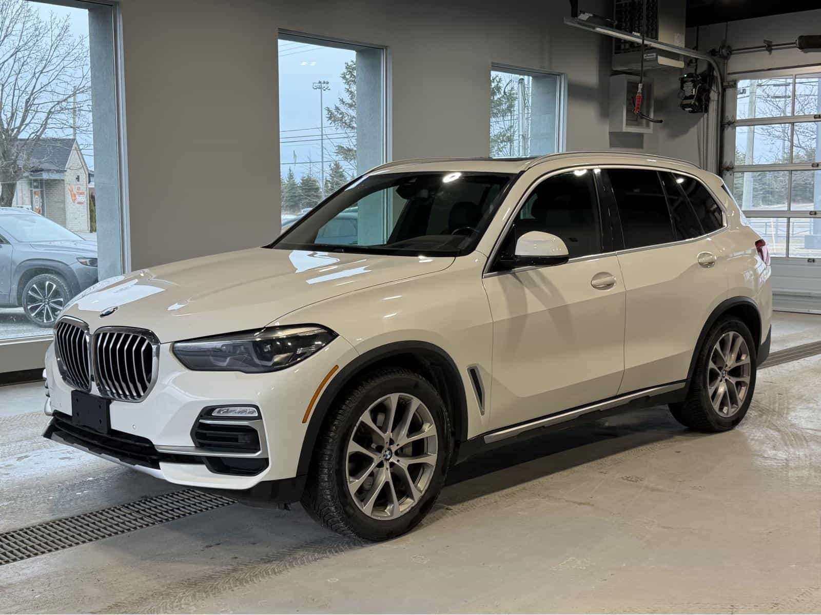 Image 1 BMW X5 xDrive40i 2019