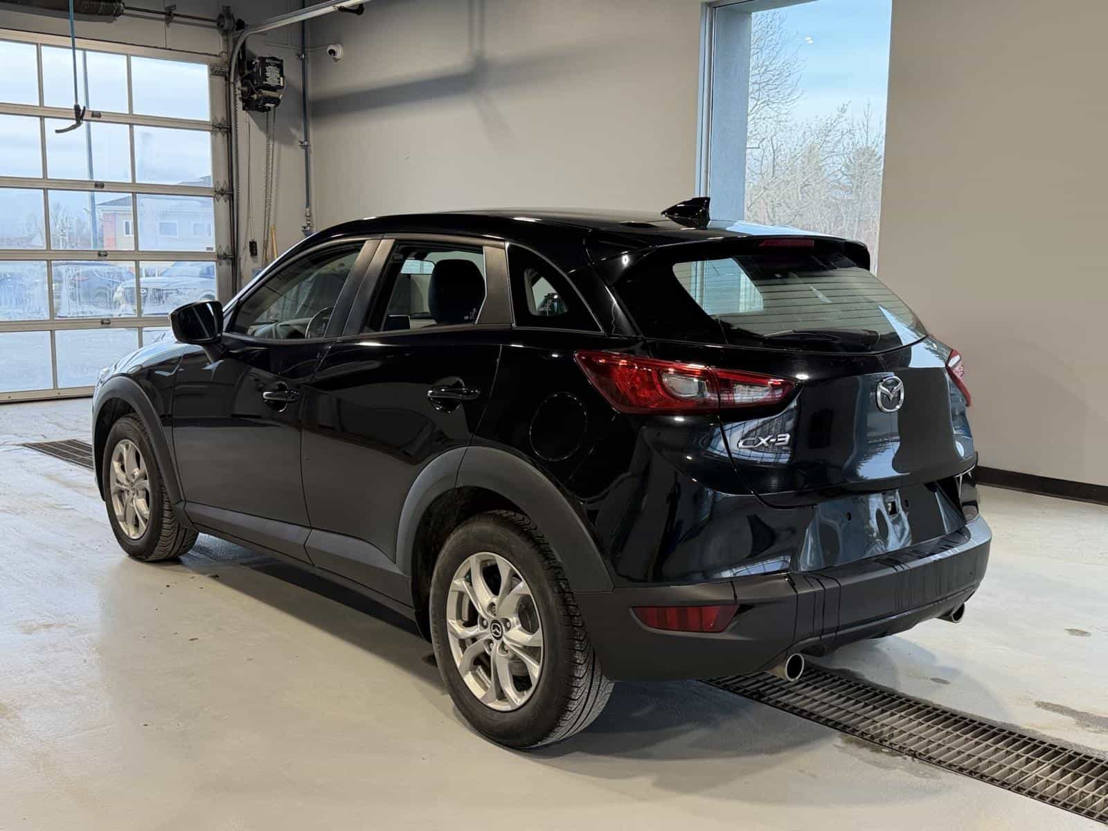 Image 4 Mazda CX-3 GS 2016