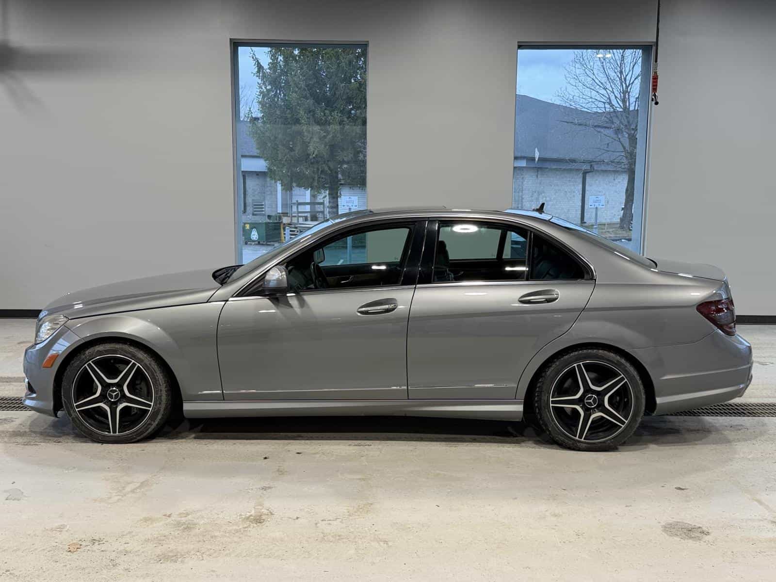 2008 Mercedes-Benz C-Class C300 - Image 3