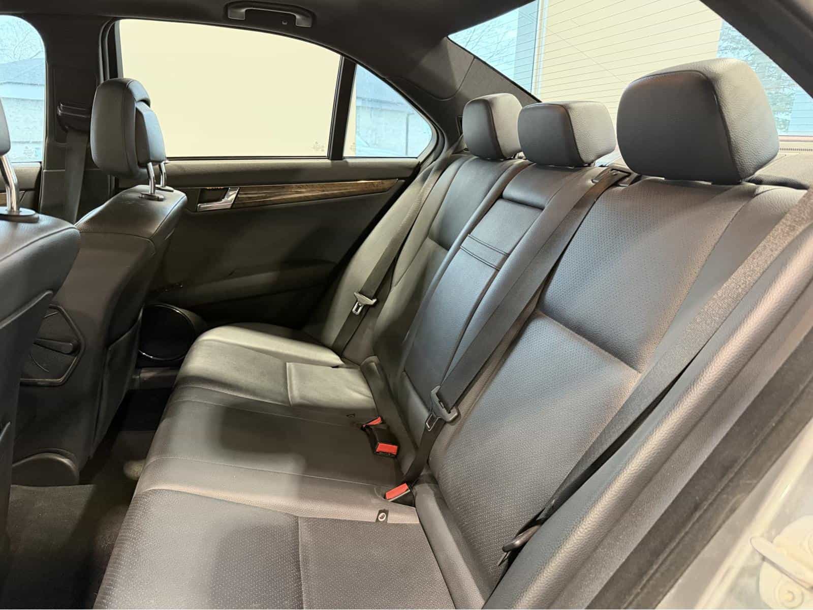 2008 Mercedes-Benz C-Class C300 - Image 8