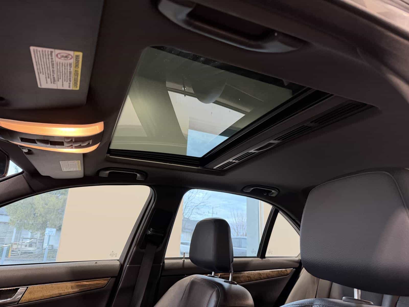 Image 11 Mercedes-Benz C-Class C300 2008