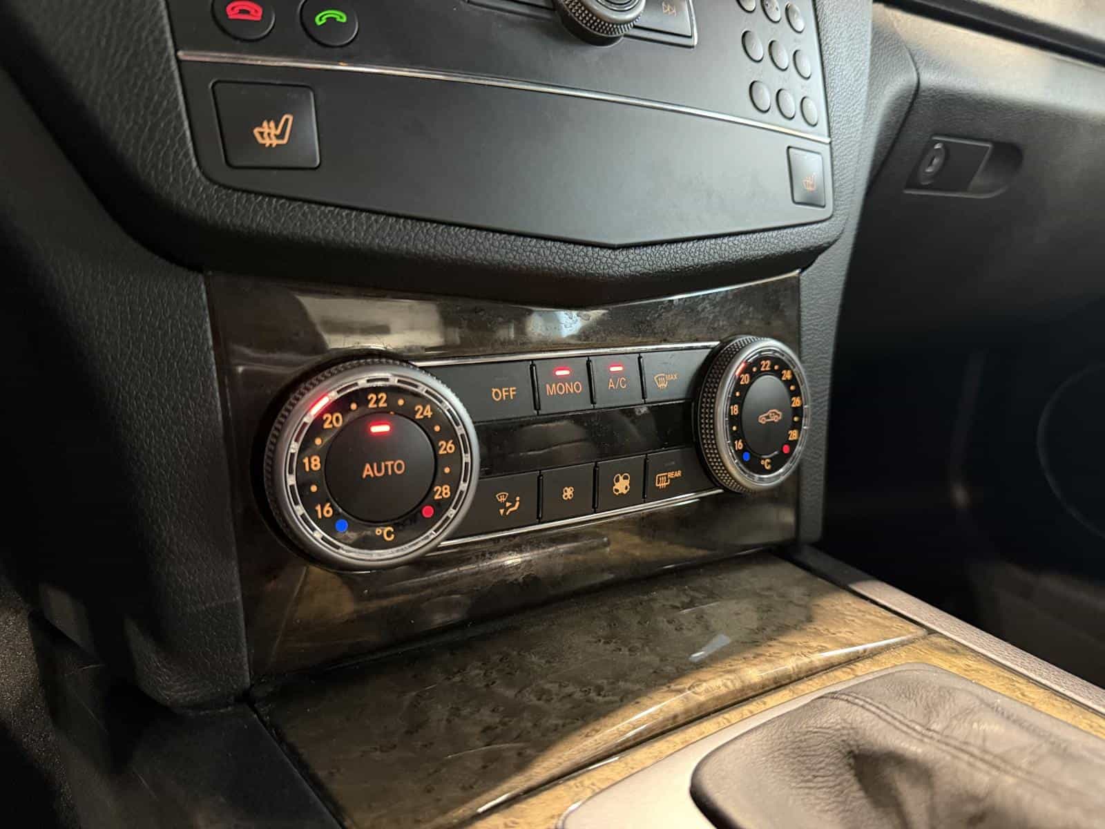 2008 Mercedes-Benz C-Class C300 - Image 19