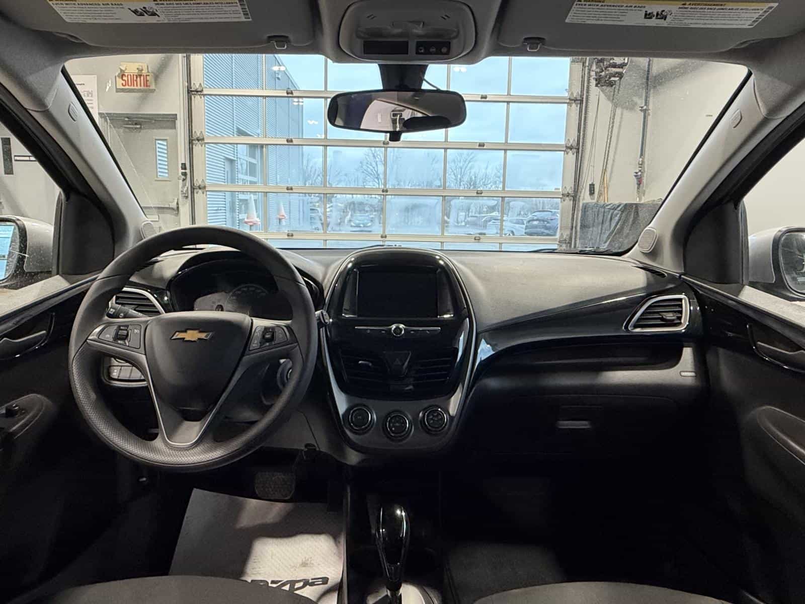 Image 19 Chevrolet Spark 1LT 2022