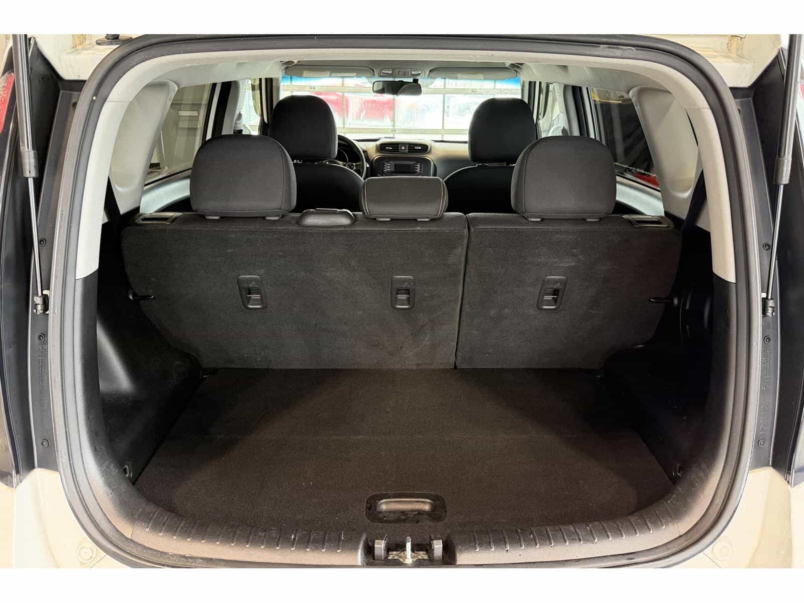 2016 Kia Soul EX Plus - Image 6