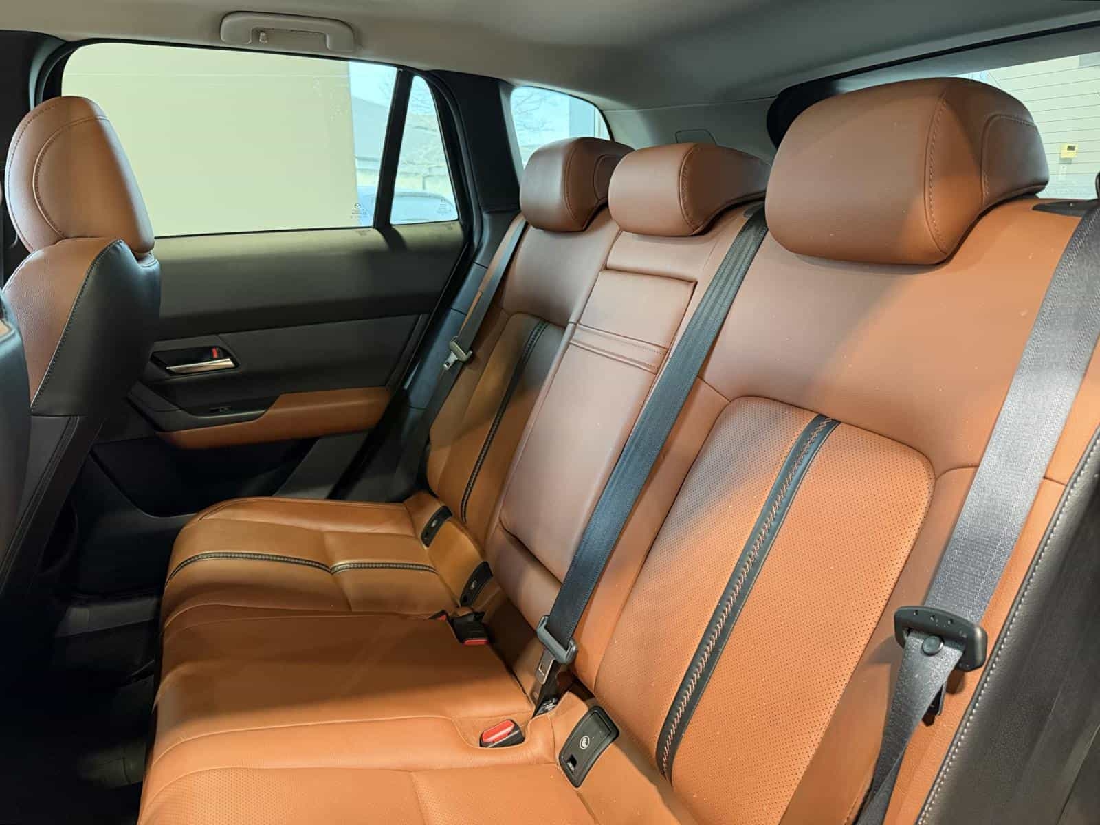 2023 Mazda CX-50 GT - Image 8