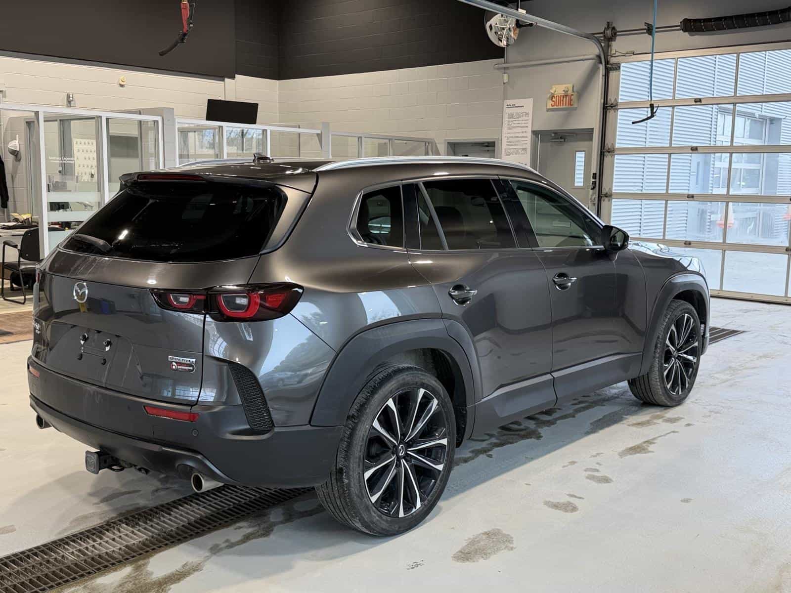 Image 6 Mazda CX-50 GT 2023