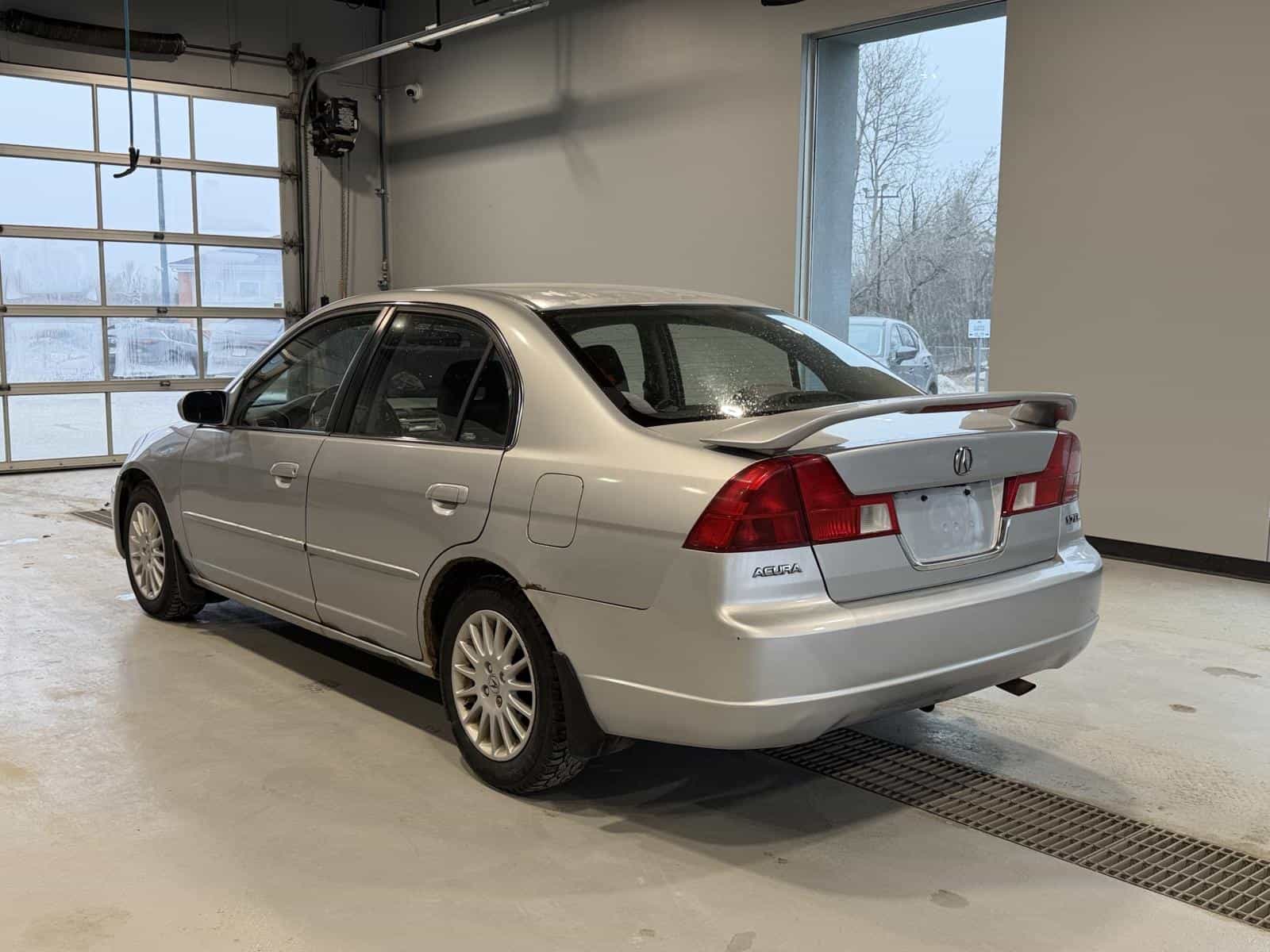 2002 Acura EL Touring - Image 4