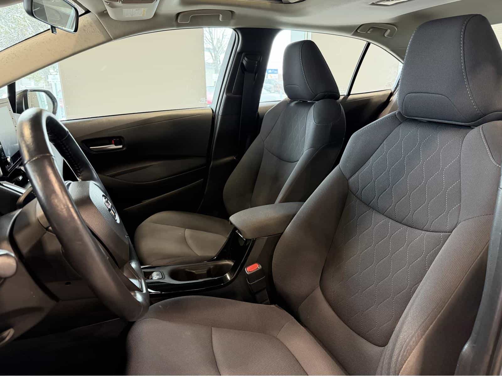 2020 Toyota Corolla LE Upgrade - Image 9