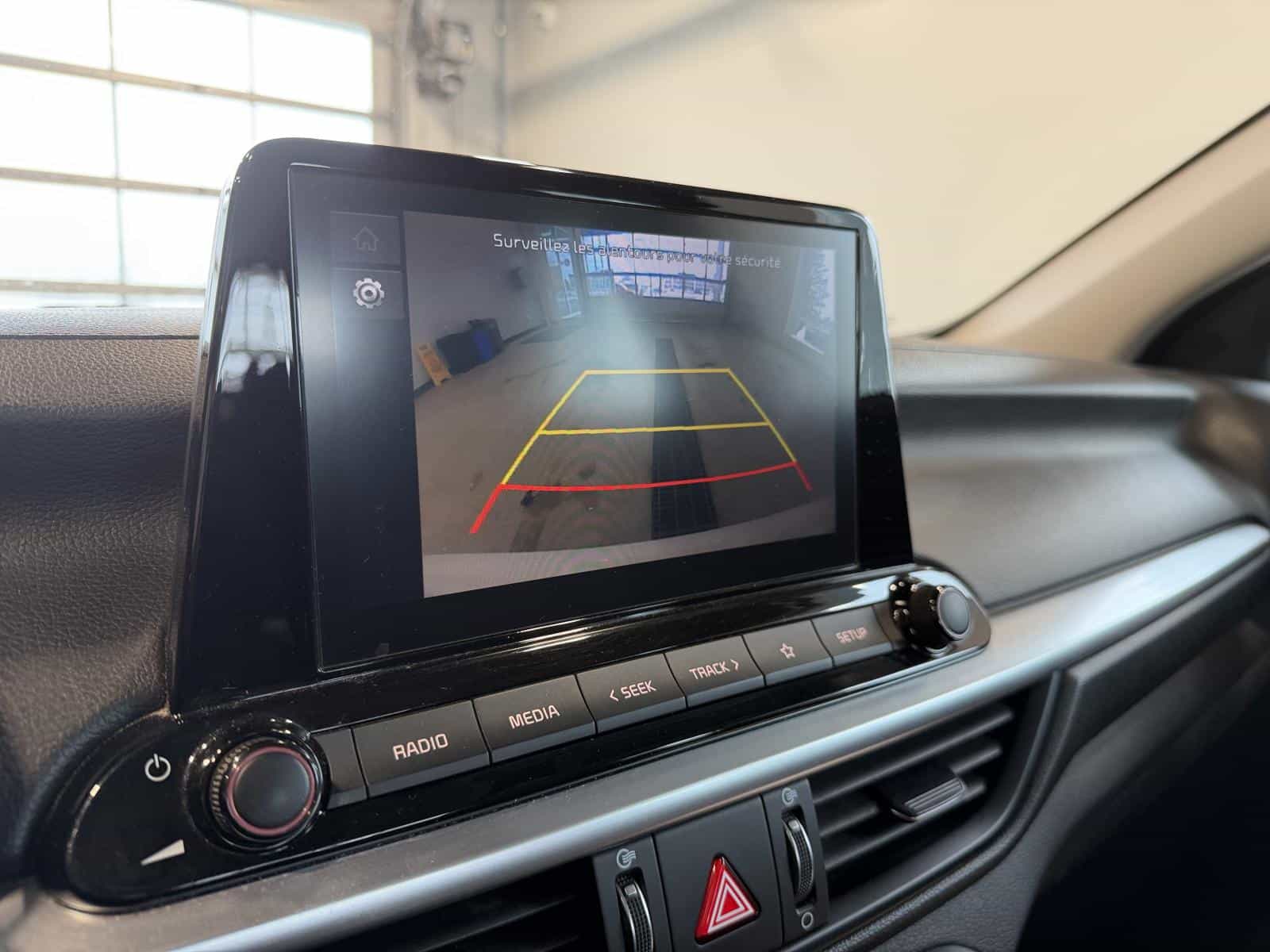 2022 Kia Forte EX - Image 16