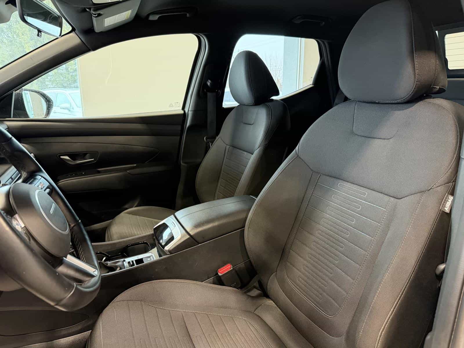 2025 Hyundai Santa Preferred - Image 9