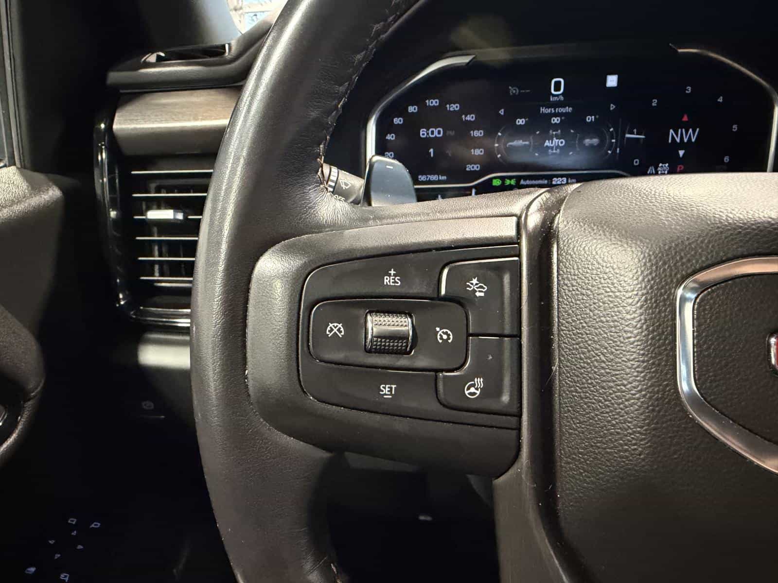 2023 GMC Sierra 1500 AT4 - Image 15