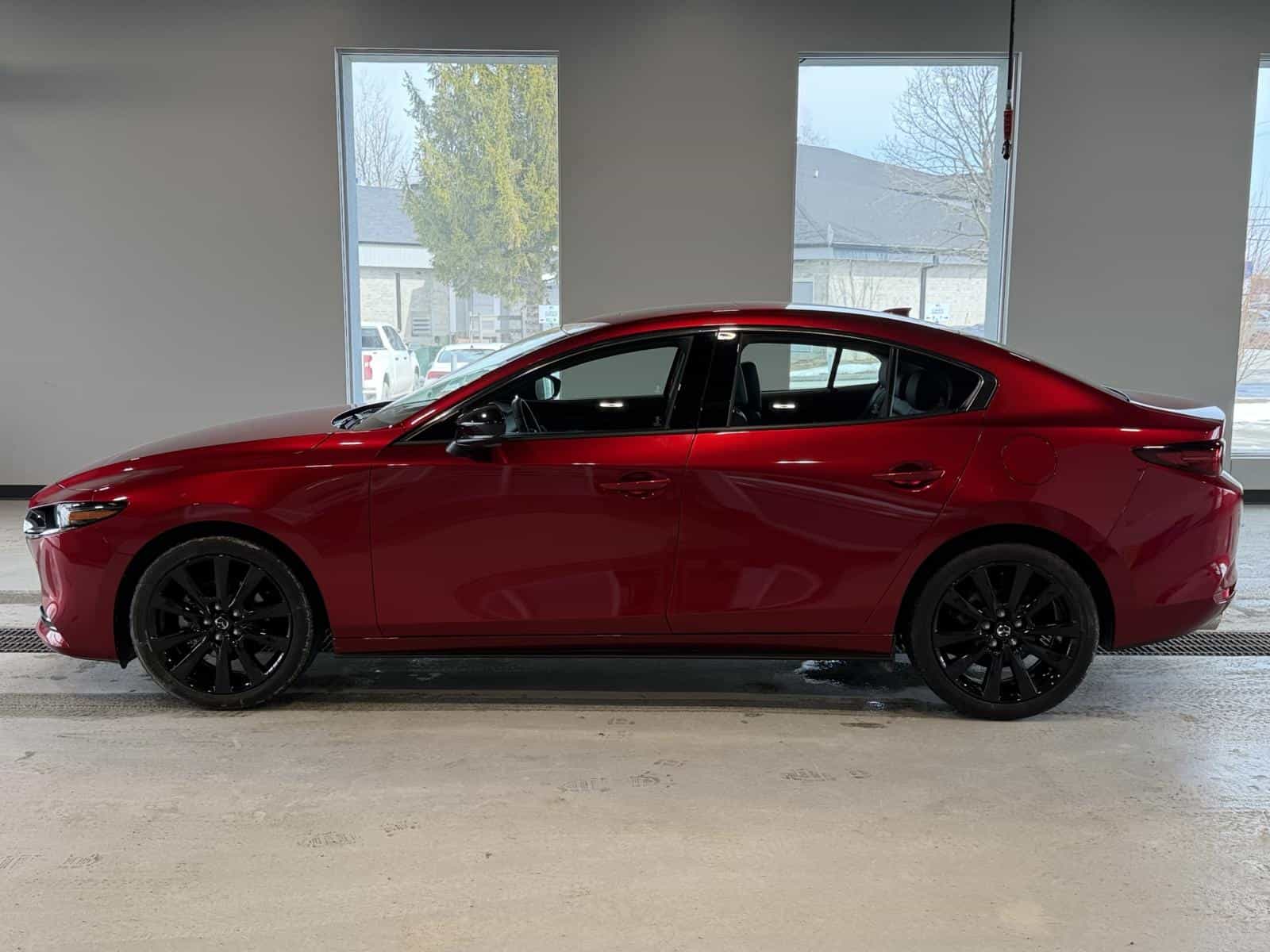 2024 Mazda Mazda3 GT 2.5T - Image 3