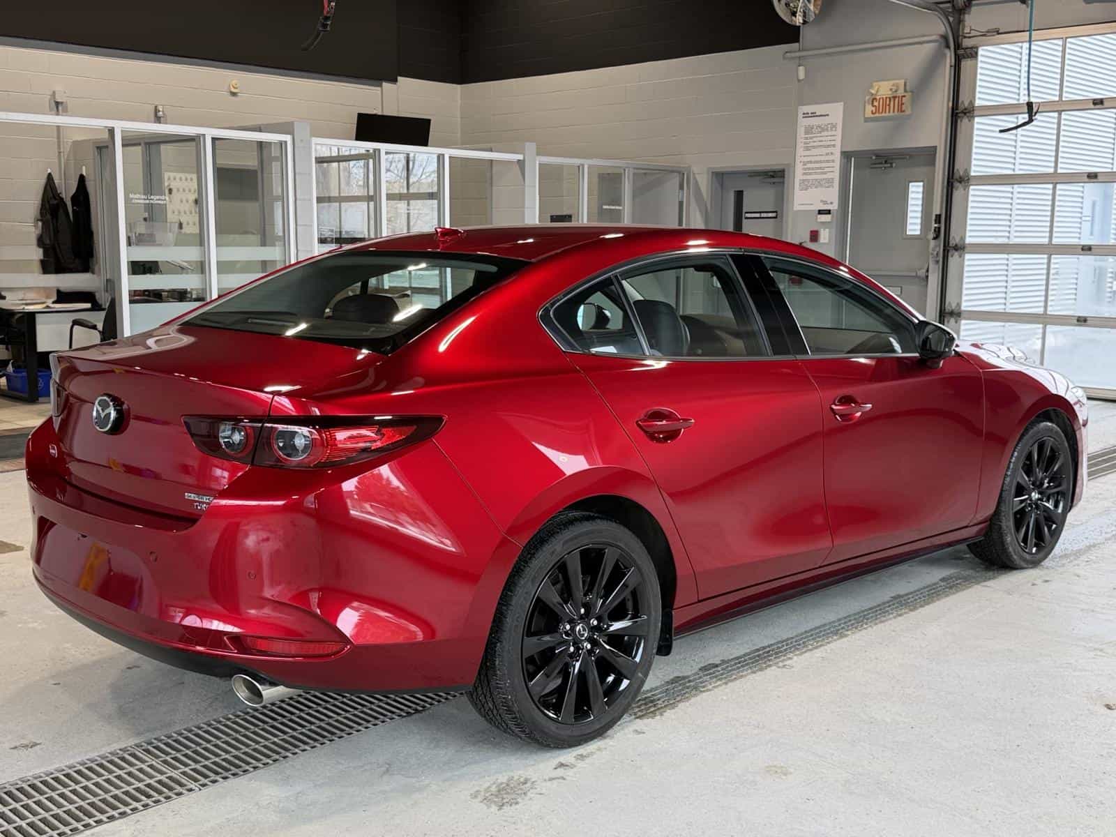 2024 Mazda Mazda3 GT 2.5T - Image 6