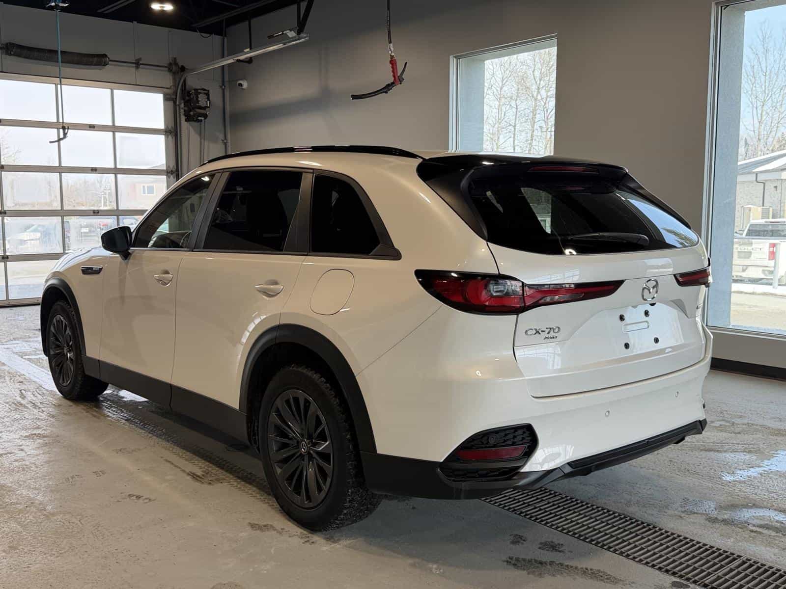 Image 3 Mazda CX-70 GS-L MHEV 2025