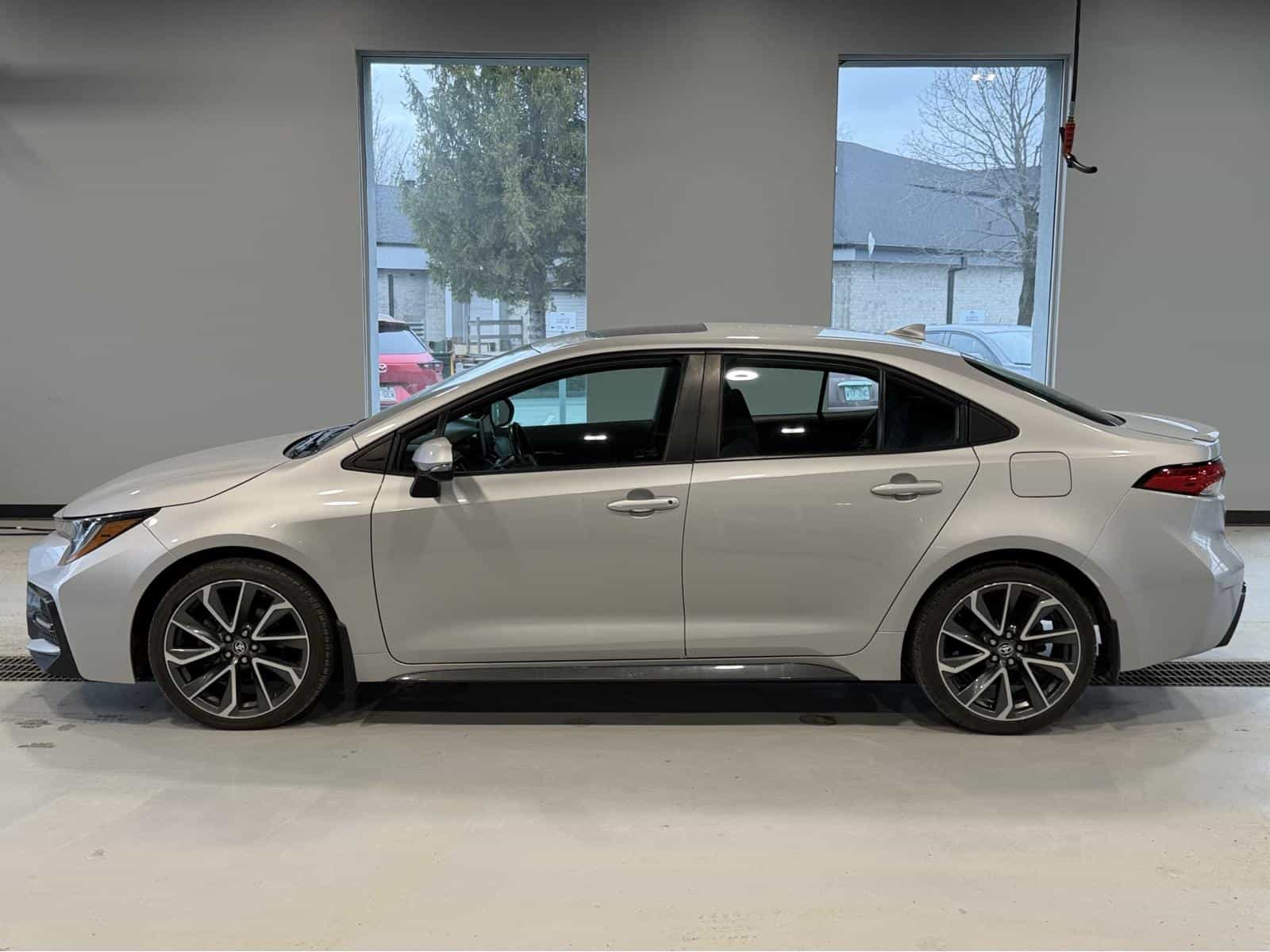 Image 3 Toyota Corolla SE 2021