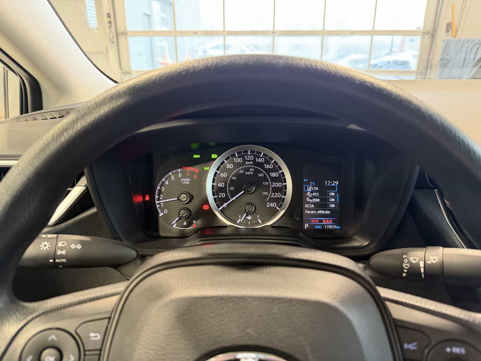 Image 13 Toyota Corolla LE 2021