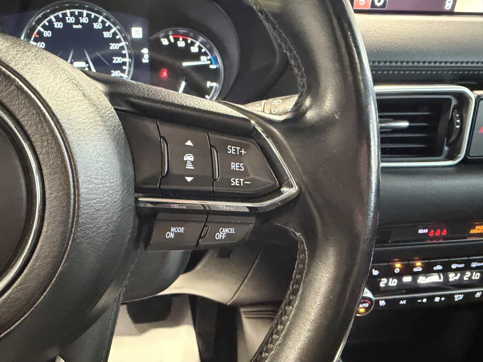 Image 18 Mazda CX-5 Signature 2020