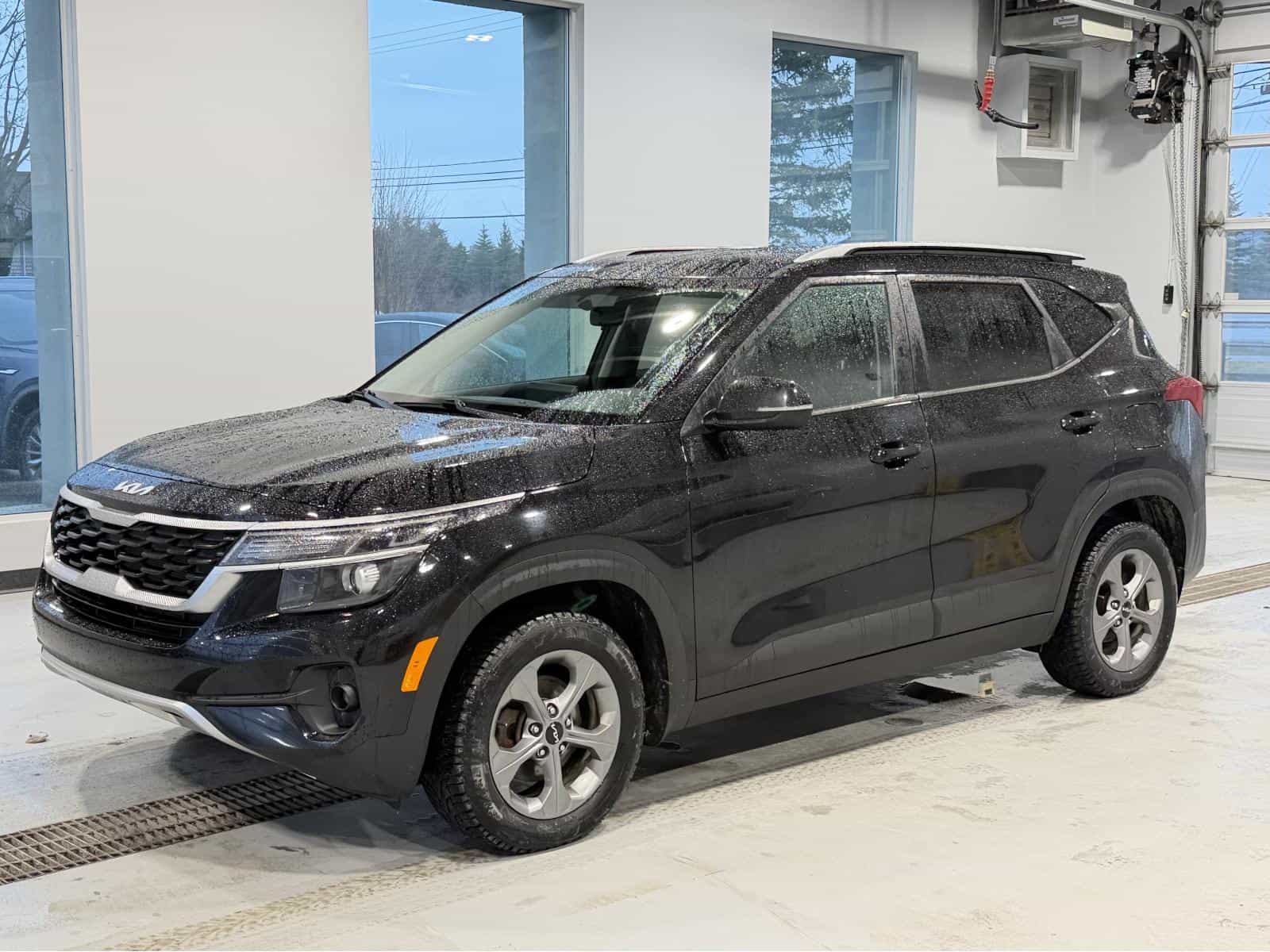 2022 Kia Seltos LX - Image 1