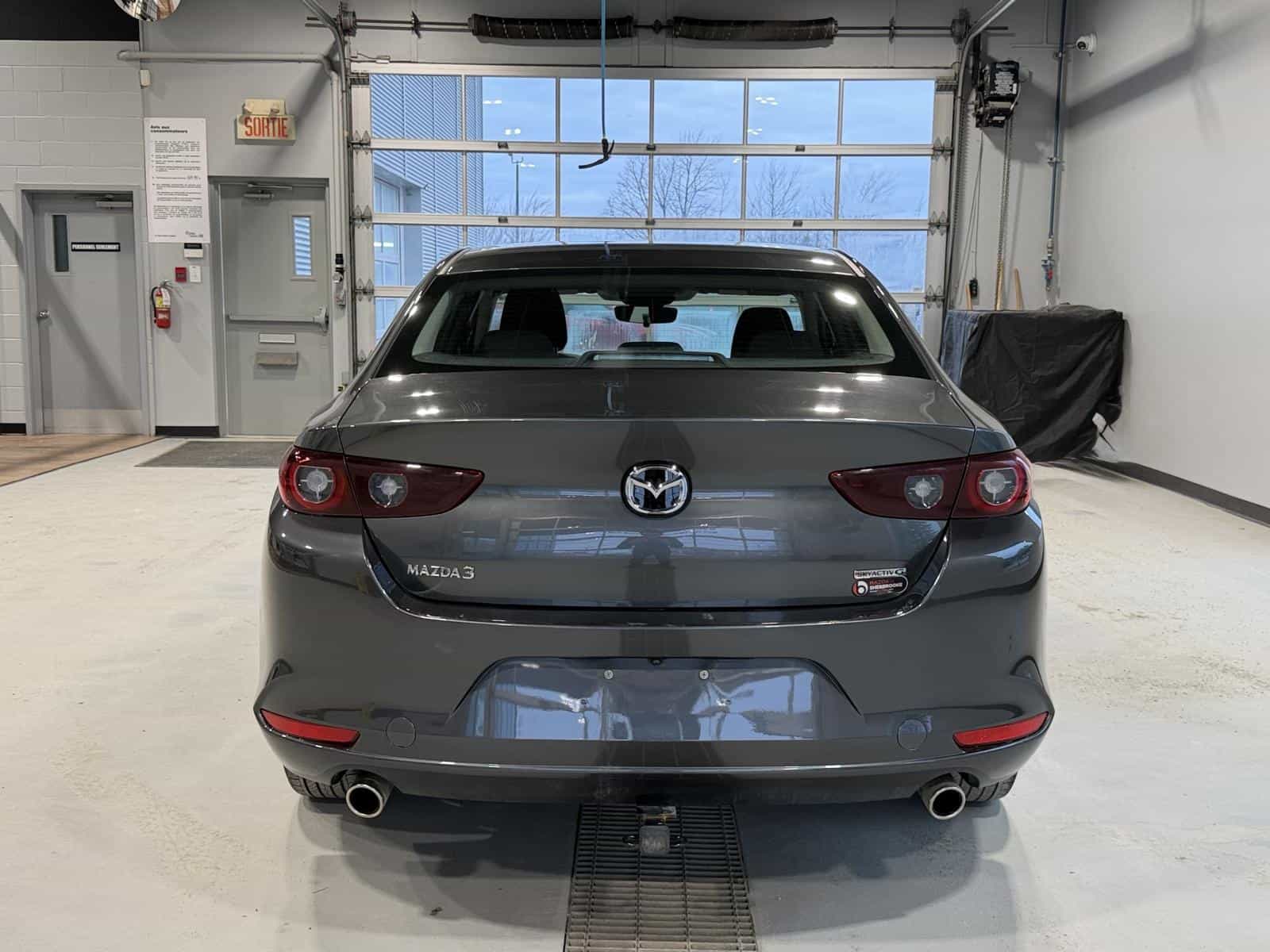 Image 5 Mazda Mazda3 GX 2023