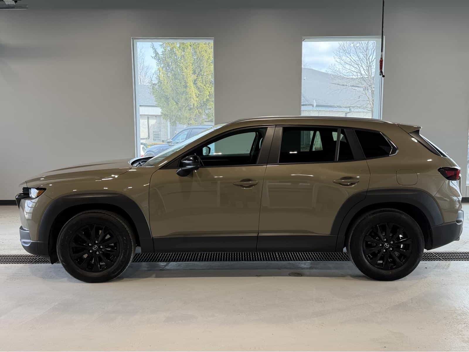 Image 3 Mazda CX-50 GS-L 2024