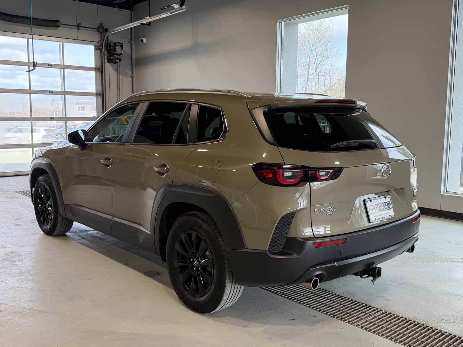 Image 4 Mazda CX-50 GS-L 2024