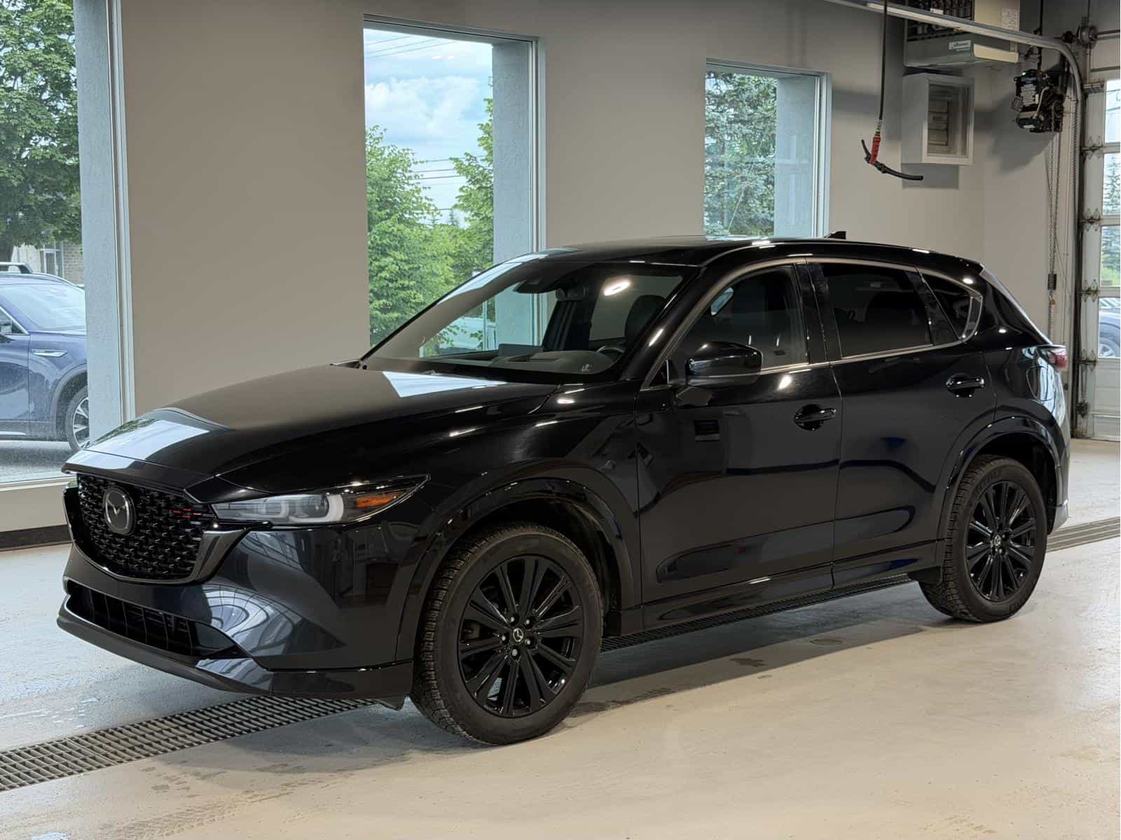 2023 Mazda CX-5 GT Sport Design - Image 1