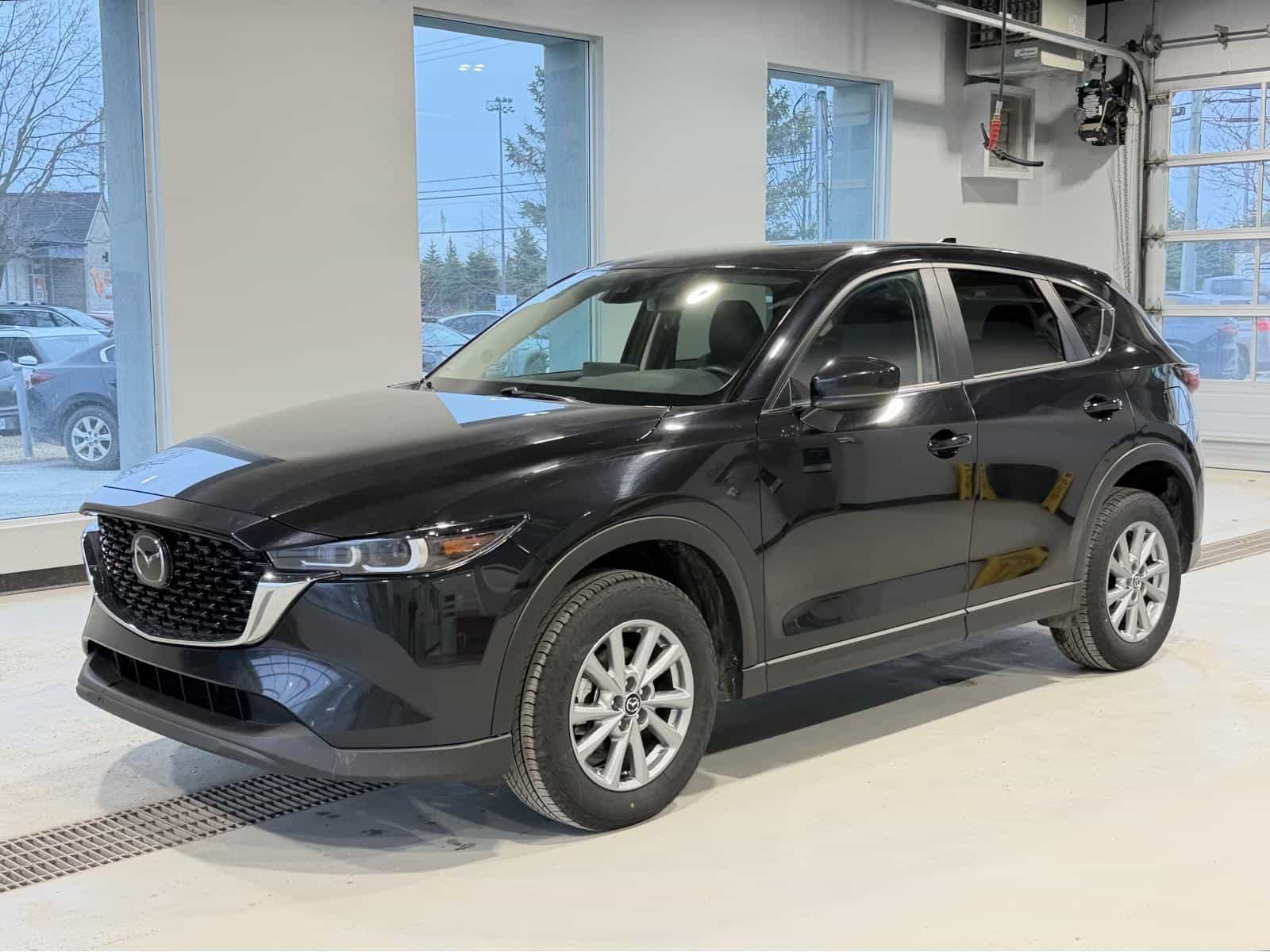 Image 1 Mazda CX-5 GS AWD 2025