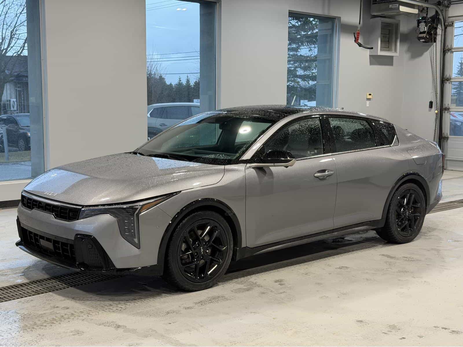 2025 Kia K4 GT-Line Turbo - Image 1