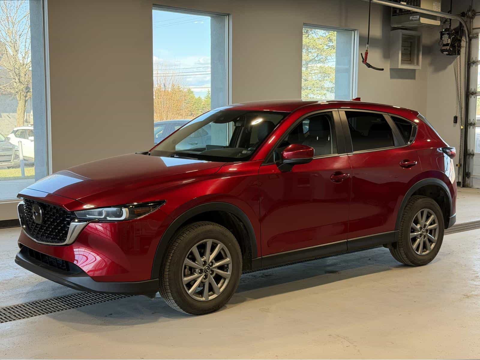 2023 Mazda CX-5 GS - Image 1