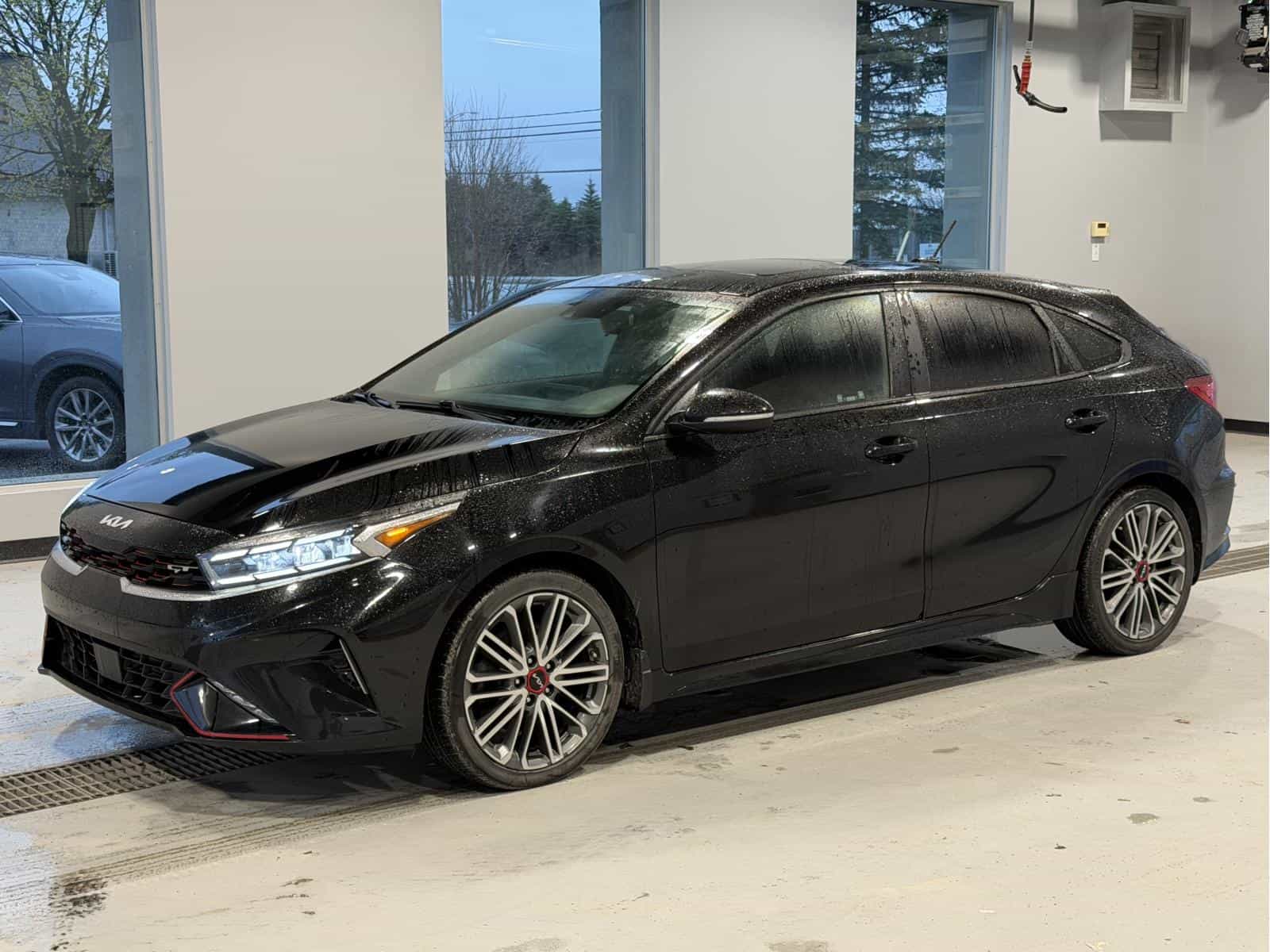 2022 Kia Forte5 GT Limited - Image 1