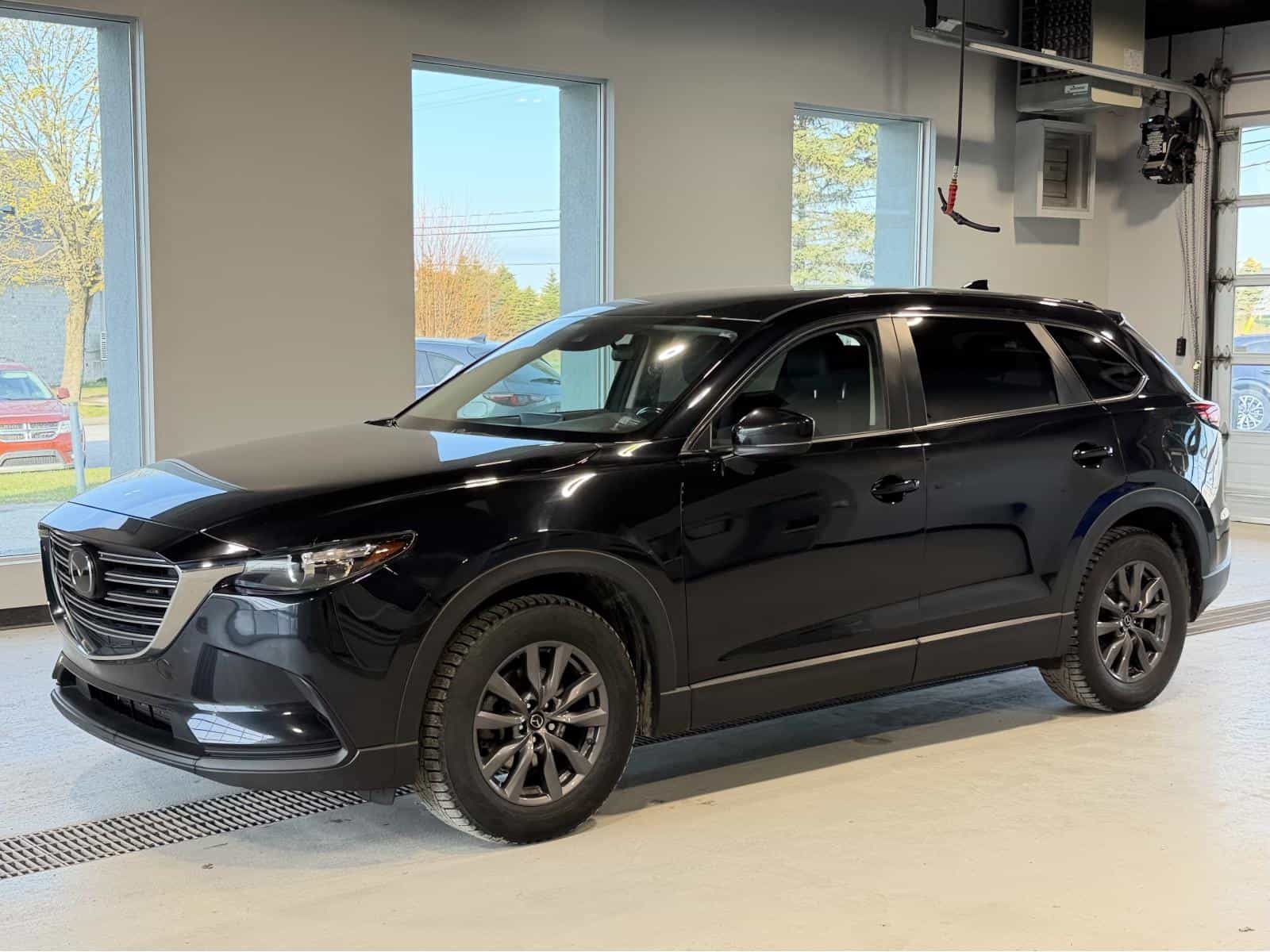2023 Mazda CX-9 GS - Image 1