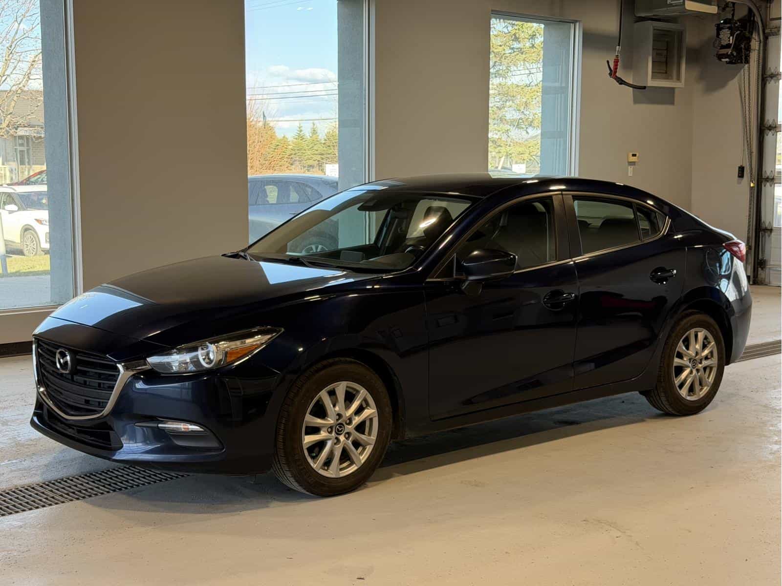 2018 Mazda Mazda3 GS - Image 1