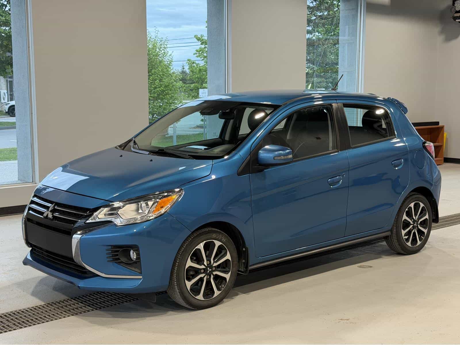 Image 1 Mitsubishi Mirage GT 2024