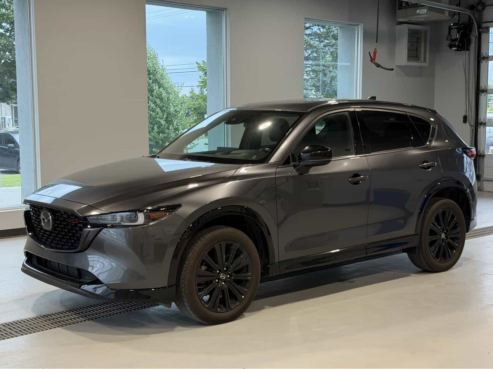 2023 Mazda CX-5 GT Sport Design - Image 1