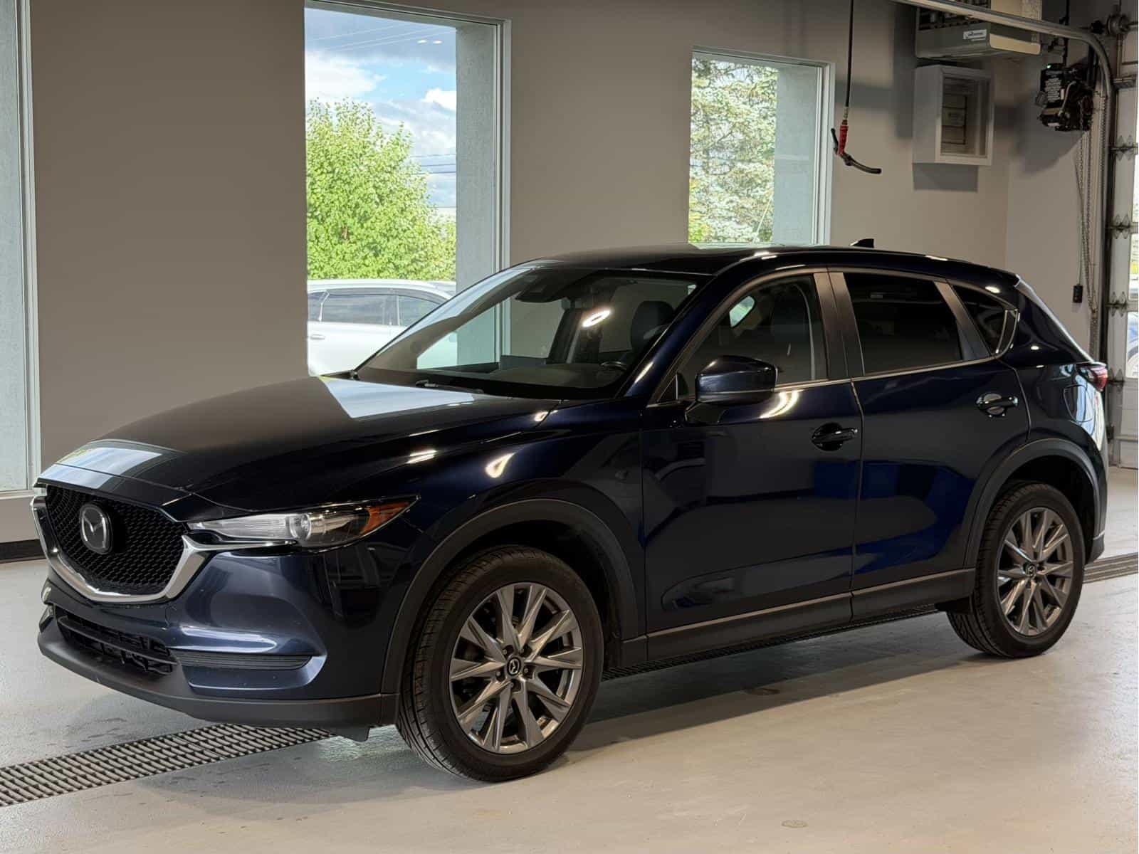 2021 Mazda CX-5 GS - Image 1