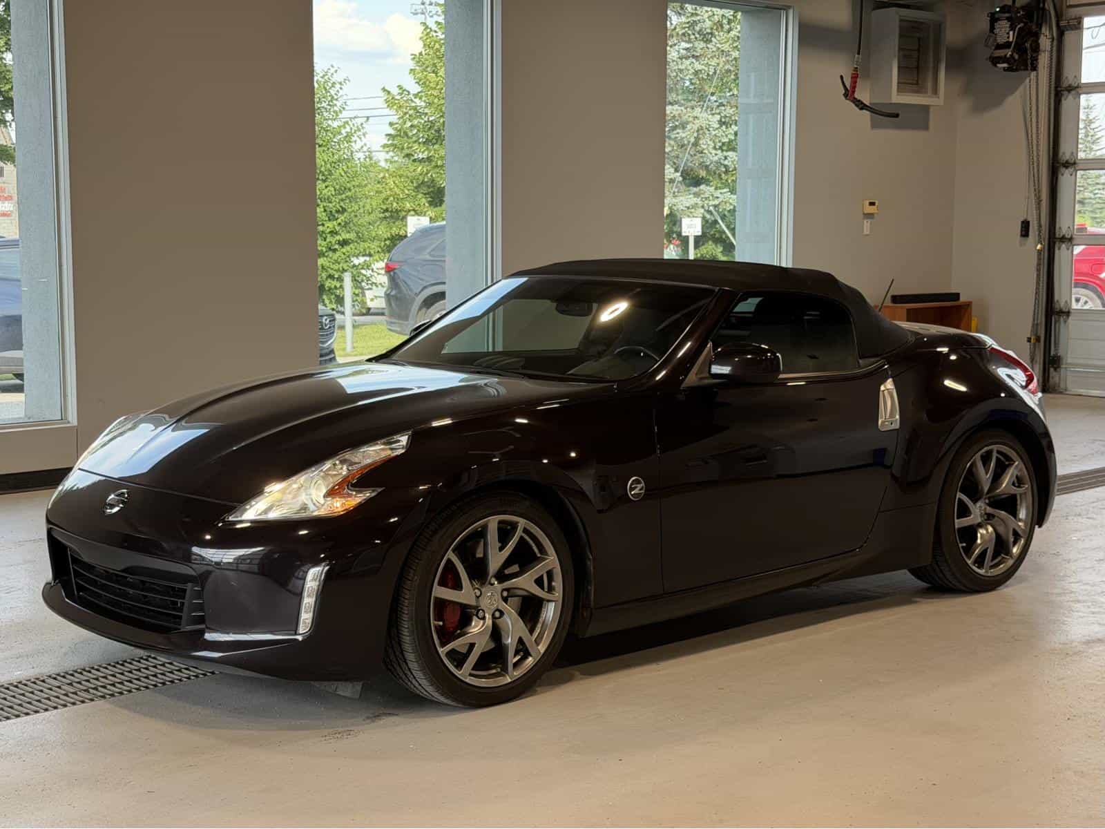 2013 Nissan 370Z Touring - Image 1