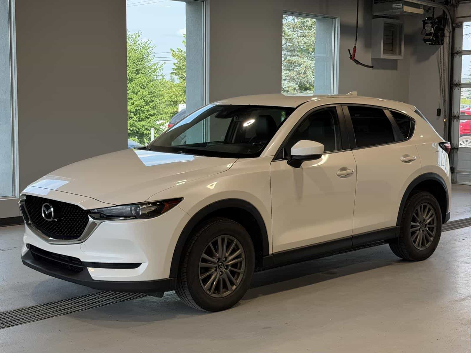 2018 Mazda CX-5 GS - Image 1