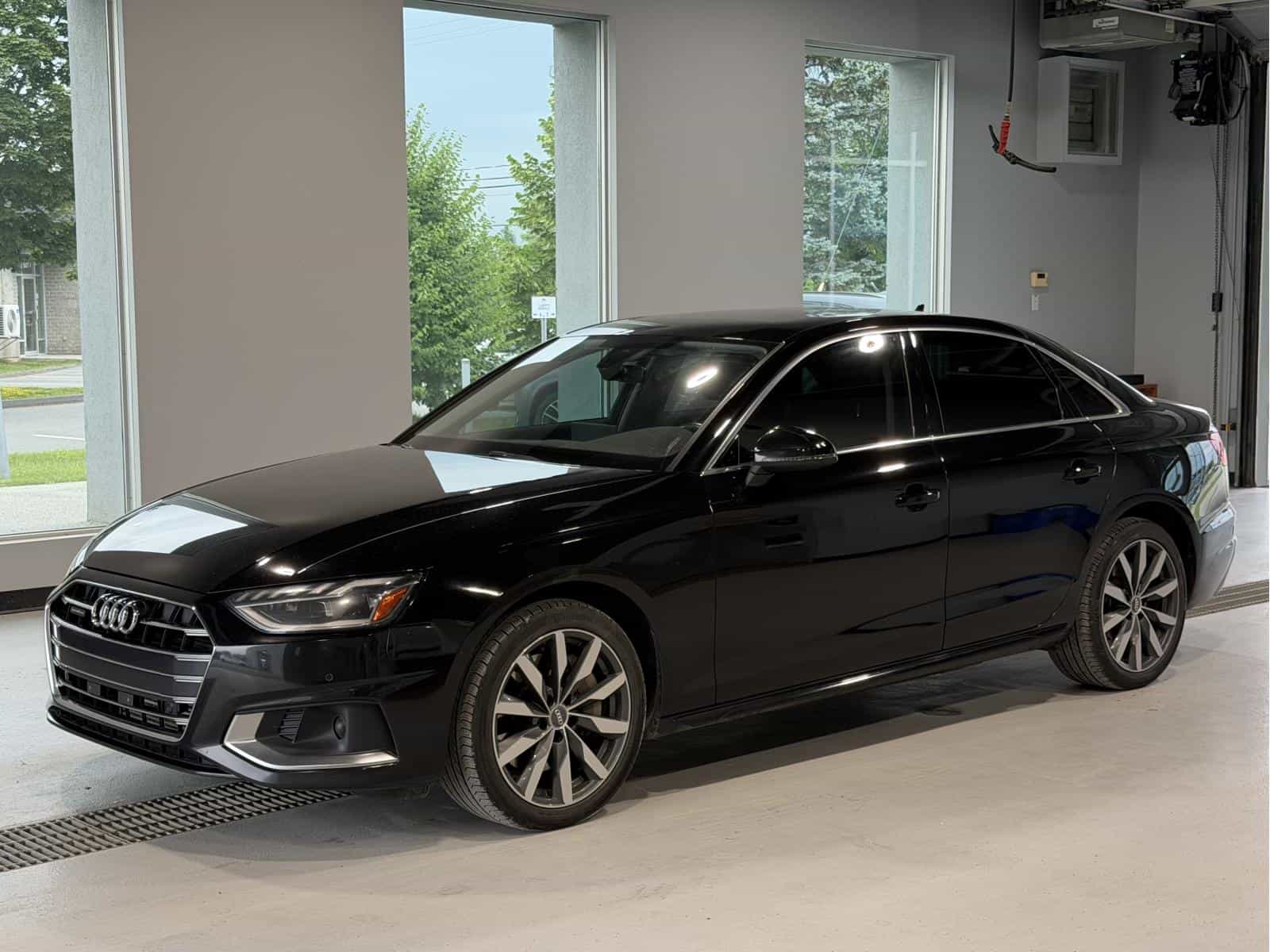 2020 Audi A4 Komfort - Image 1